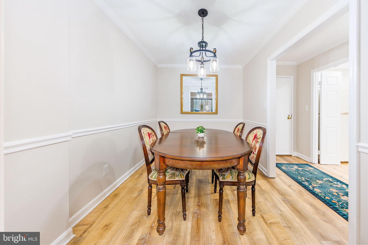 801 N HOWARD ST #303, ALEXANDRIA, Virginia 22304, 2 Bedrooms Bedrooms, ,2 BathroomsBathrooms,Residential,For sale,801 N HOWARD ST #303,VAAX2052368 MLS # VAAX2052368