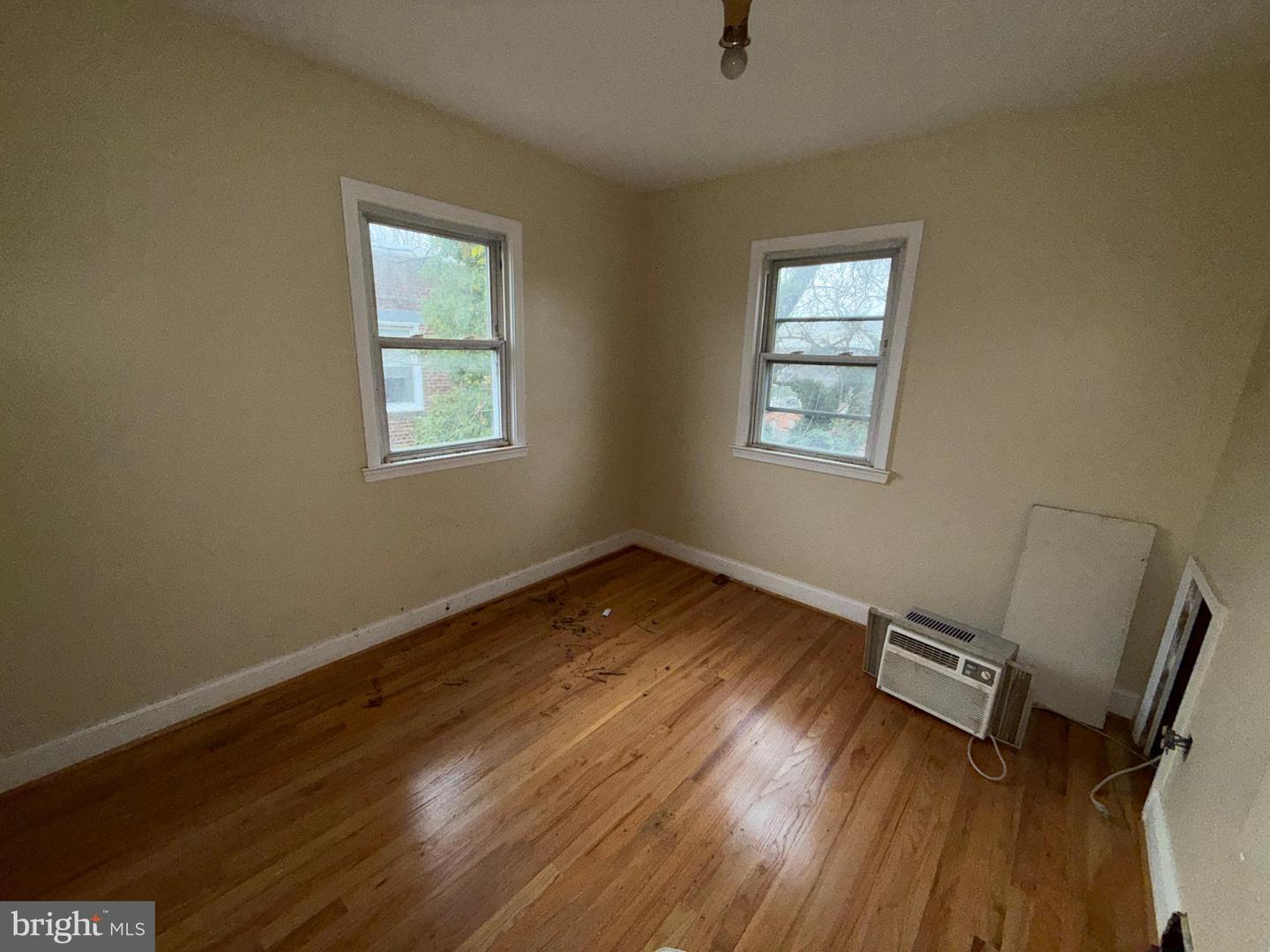 427 BRANDYWINE ST SE, WASHINGTON, District Of Columbia 20032, ,Residential,For sale,427 BRANDYWINE ST SE,DCDC2235118 MLS # DCDC2235118