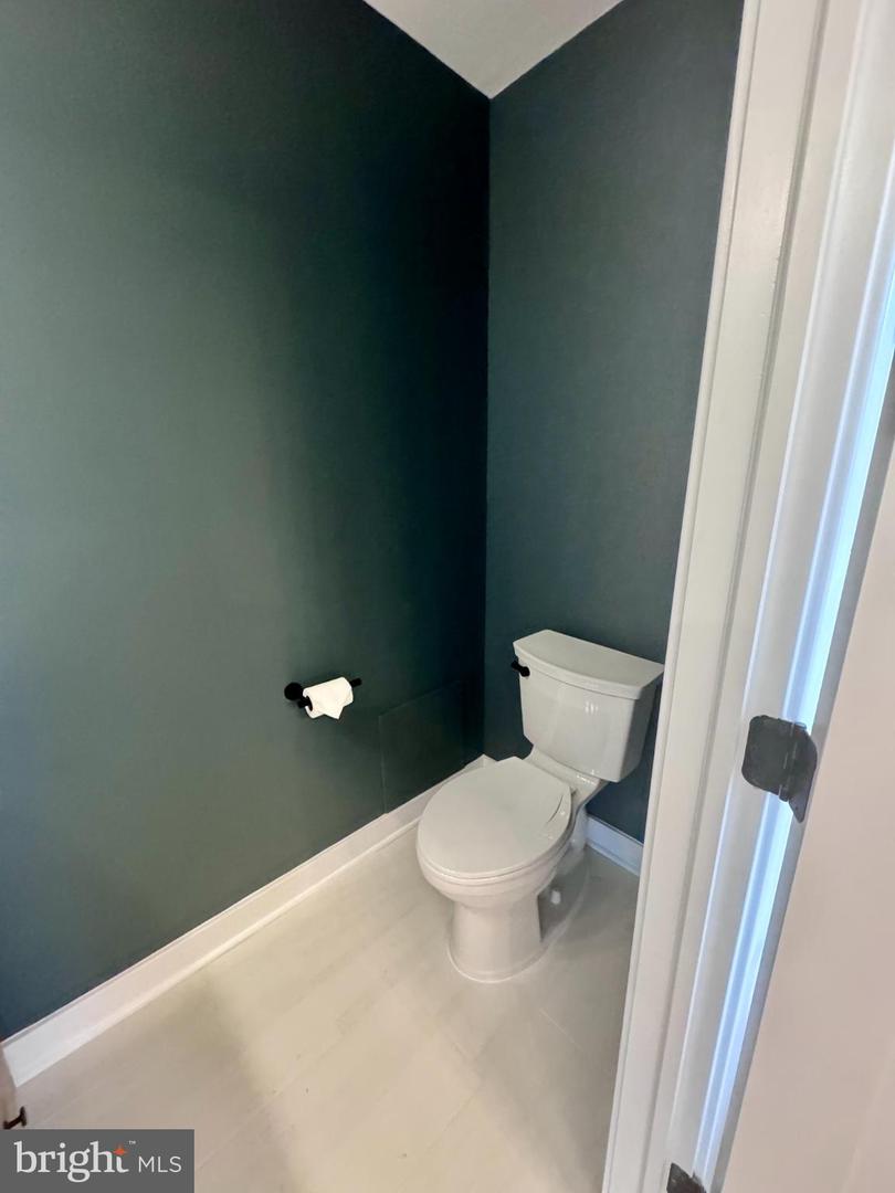 14801 CARLBERN DR, CENTREVILLE, Virginia 20120, 3 Bedrooms Bedrooms, 5 Rooms Rooms,1 BathroomBathrooms,Residential,For sale,14801 CARLBERN DR,VAFX2286462 MLS # VAFX2286462