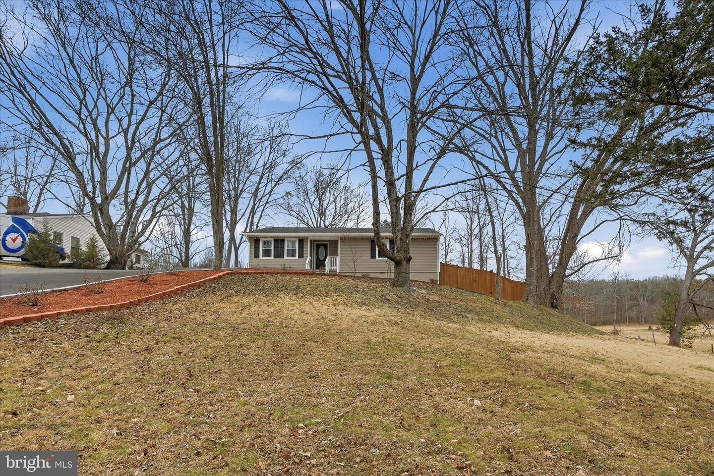 911 WALNUT DR, FREDERICKSBURG, Virginia 22405, 3 Bedrooms Bedrooms, ,2 BathroomsBathrooms,Residential,For sale,911 WALNUT DR,VAST2045518 MLS # VAST2045518