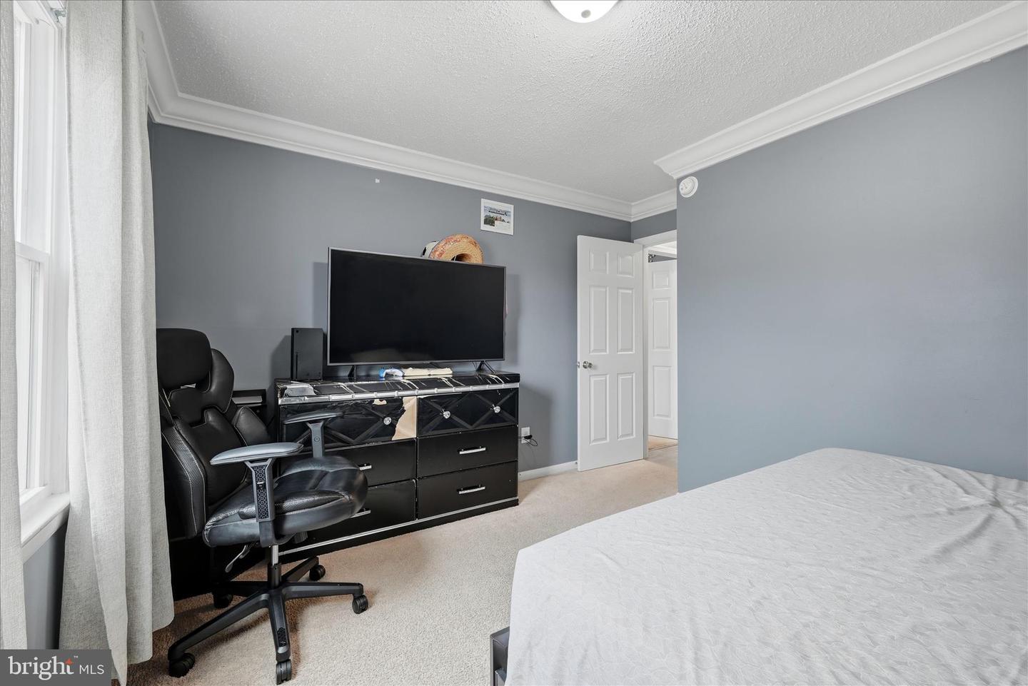 911 WALNUT DR, FREDERICKSBURG, Virginia 22405, 3 Bedrooms Bedrooms, ,2 BathroomsBathrooms,Residential,For sale,911 WALNUT DR,VAST2045518 MLS # VAST2045518