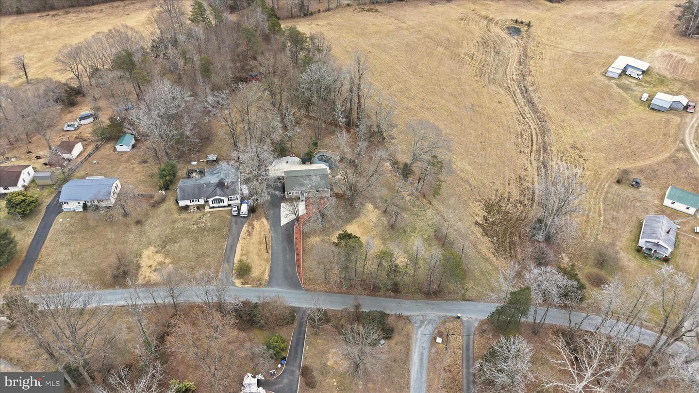 911 WALNUT DR, FREDERICKSBURG, Virginia 22405, 3 Bedrooms Bedrooms, ,2 BathroomsBathrooms,Residential,For sale,911 WALNUT DR,VAST2045518 MLS # VAST2045518