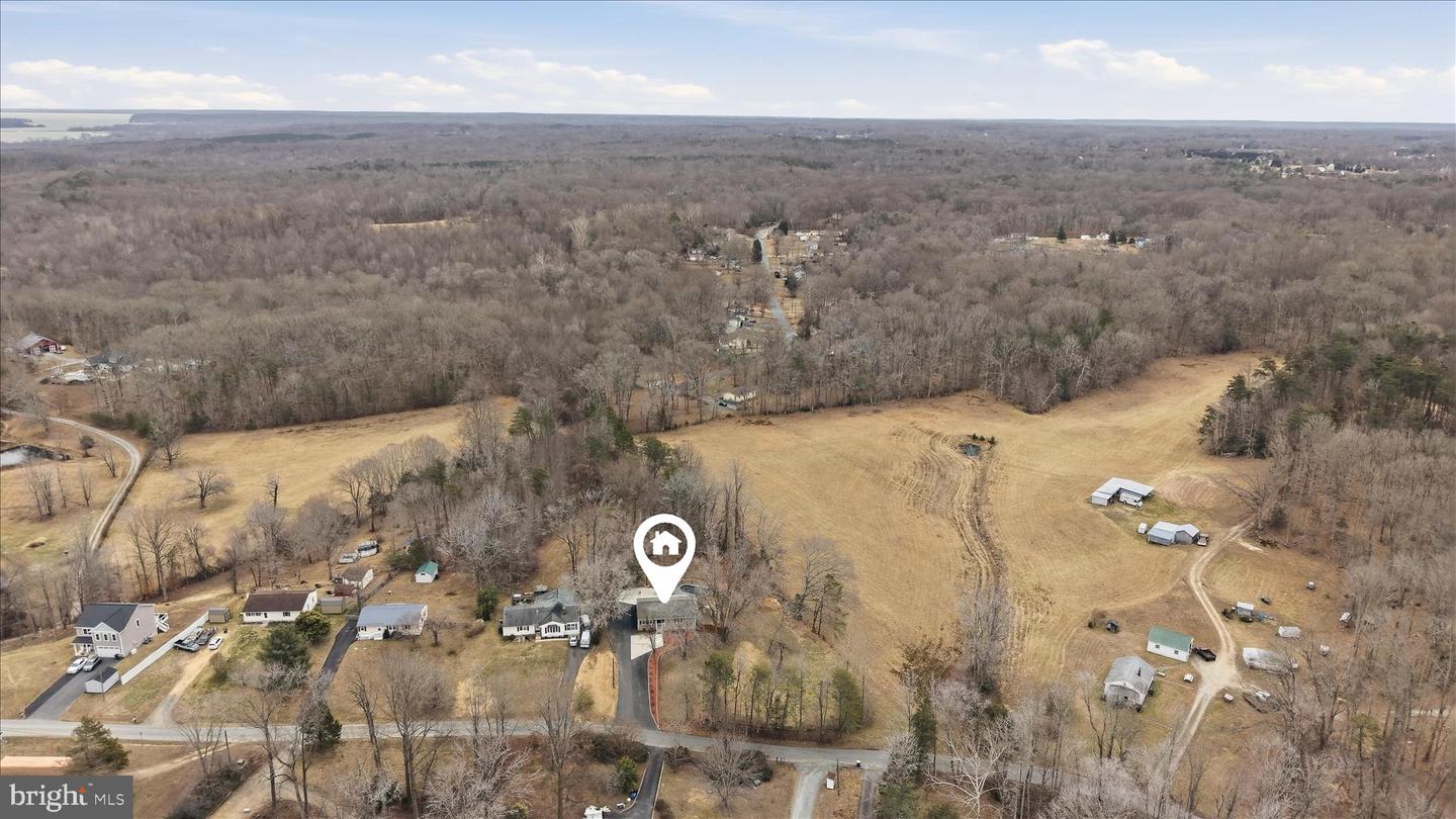 911 WALNUT DR, FREDERICKSBURG, Virginia 22405, 3 Bedrooms Bedrooms, ,2 BathroomsBathrooms,Residential,For sale,911 WALNUT DR,VAST2045518 MLS # VAST2045518