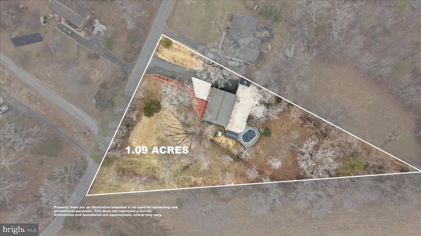 911 WALNUT DR, FREDERICKSBURG, Virginia 22405, 3 Bedrooms Bedrooms, ,2 BathroomsBathrooms,Residential,For sale,911 WALNUT DR,VAST2045518 MLS # VAST2045518