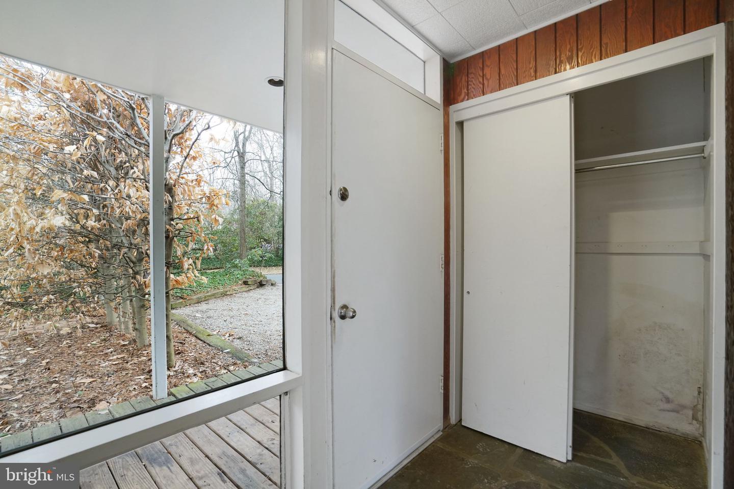 7711 ELBA RD, ALEXANDRIA, Virginia 22306, 3 Bedrooms Bedrooms, ,2 BathroomsBathrooms,Residential,For sale,7711 ELBA RD,VAFX2288314 MLS # VAFX2288314