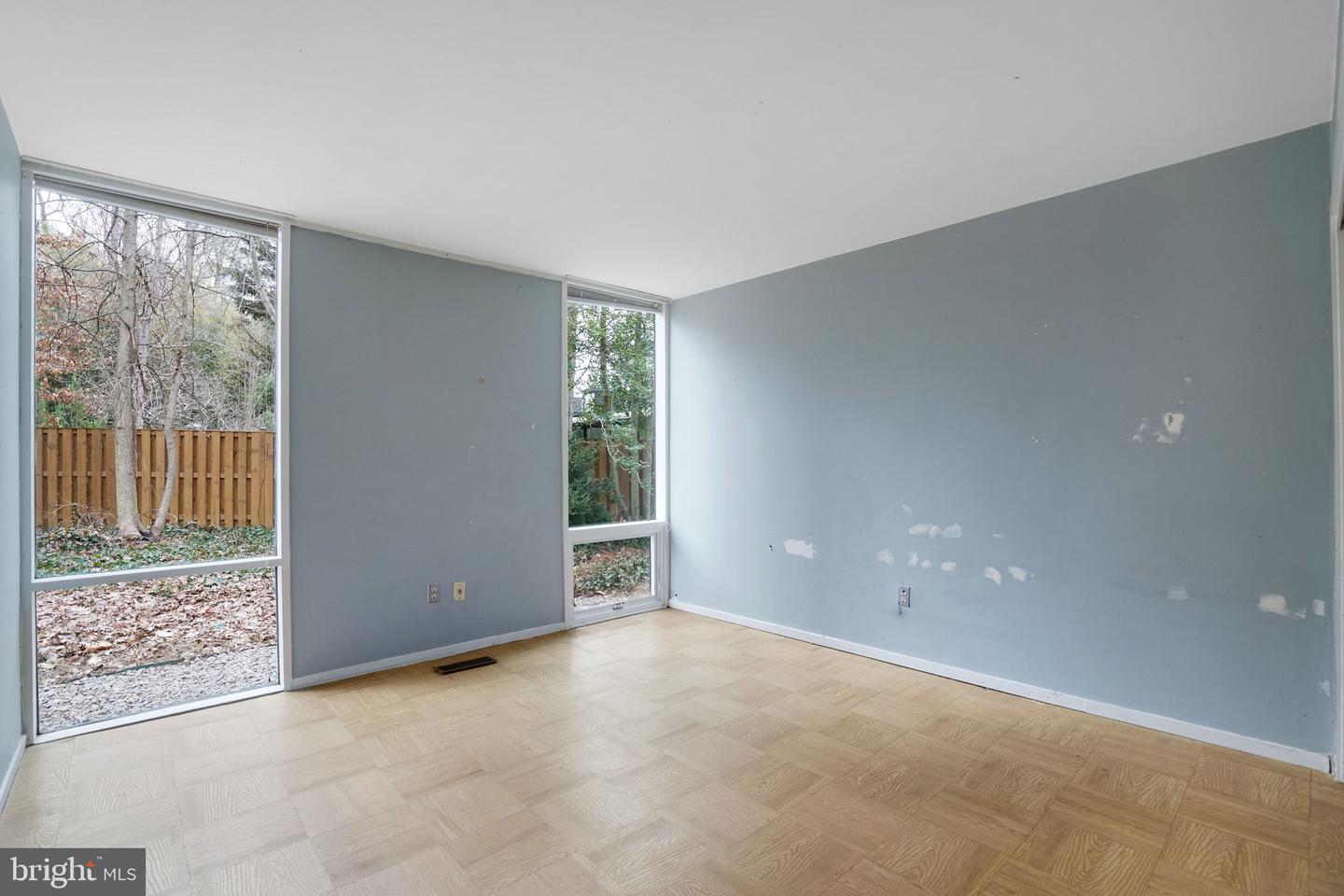 7711 ELBA RD, ALEXANDRIA, Virginia 22306, 3 Bedrooms Bedrooms, ,2 BathroomsBathrooms,Residential,For sale,7711 ELBA RD,VAFX2288314 MLS # VAFX2288314