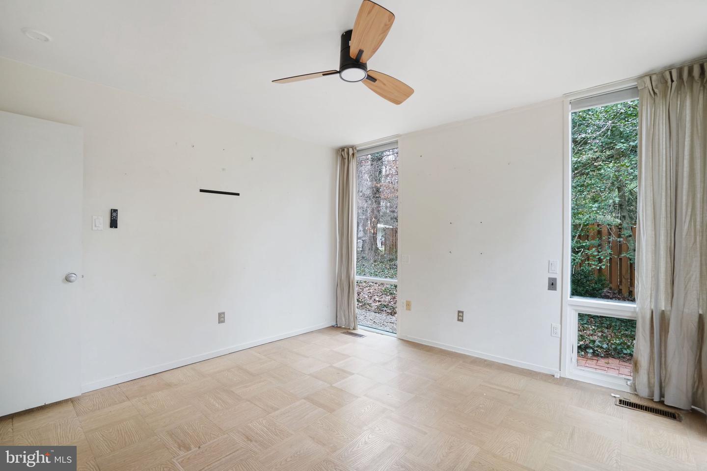 7711 ELBA RD, ALEXANDRIA, Virginia 22306, 3 Bedrooms Bedrooms, ,2 BathroomsBathrooms,Residential,For sale,7711 ELBA RD,VAFX2288314 MLS # VAFX2288314