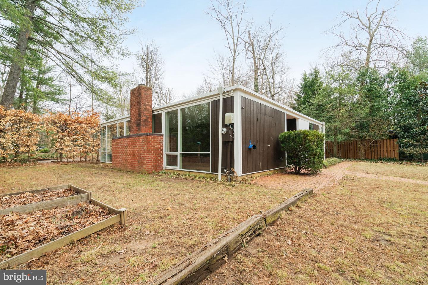 7711 ELBA RD, ALEXANDRIA, Virginia 22306, 3 Bedrooms Bedrooms, ,2 BathroomsBathrooms,Residential,For sale,7711 ELBA RD,VAFX2288314 MLS # VAFX2288314