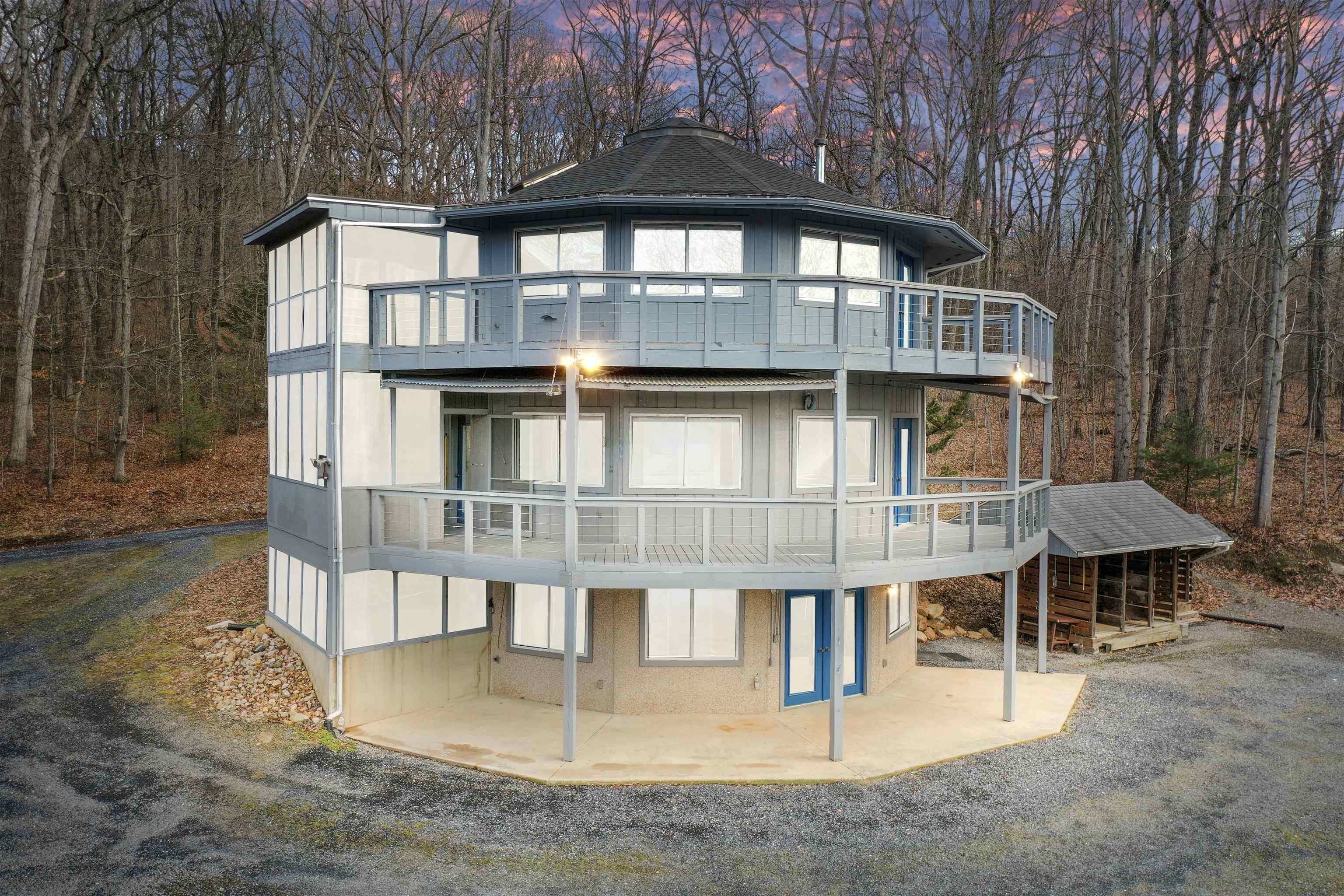 308 BRUSH LEAF LN, MOUNT JACKSON, Virginia 22842, 2 Bedrooms Bedrooms, ,2 BathroomsBathrooms,Residential,308 BRUSH LEAF LN,674048 MLS # 674048