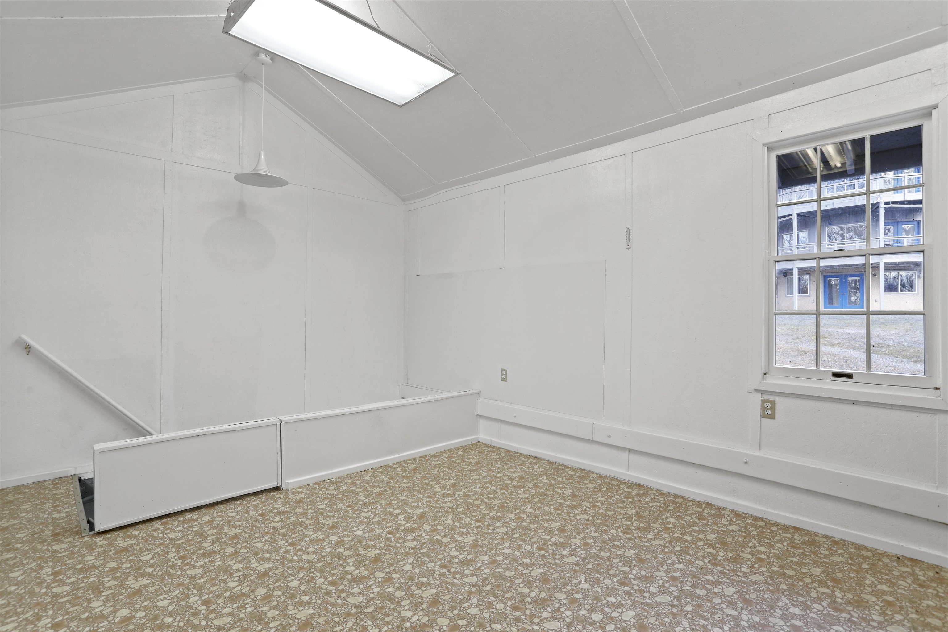 308 BRUSH LEAF LN, MOUNT JACKSON, Virginia 22842, 2 Bedrooms Bedrooms, ,2 BathroomsBathrooms,Residential,308 BRUSH LEAF LN,674048 MLS # 674048