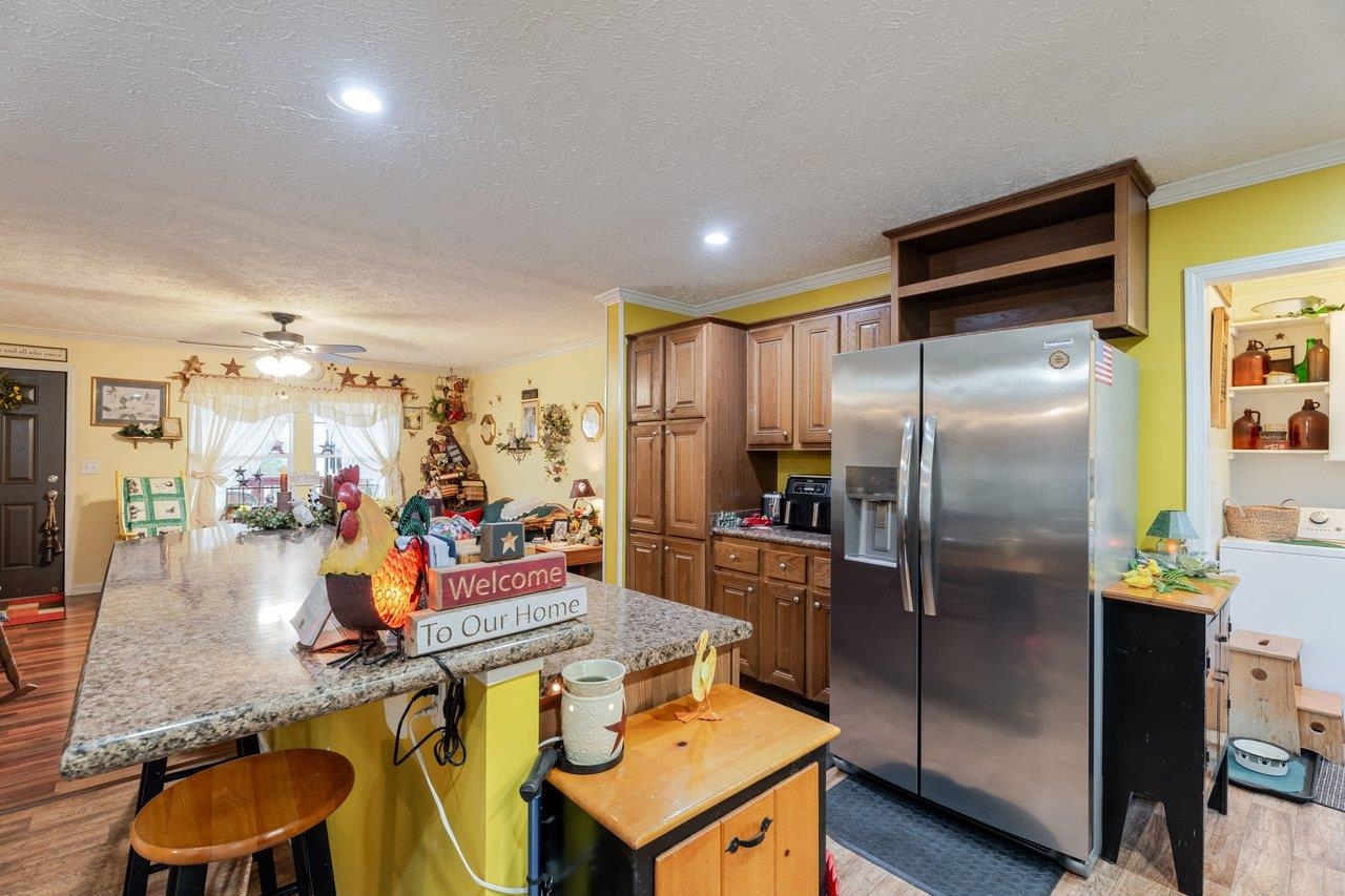 523 GRAVELS RD, ROCKINGHAM, Virginia 22802, 4 Bedrooms Bedrooms, ,2 BathroomsBathrooms,Residential,523 GRAVELS RD,674051 MLS # 674051