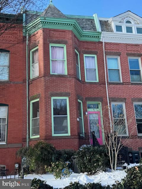149 KENTUCKY AVE SE, WASHINGTON, District Of Columbia 20003, 4 Bedrooms Bedrooms, ,2 BathroomsBathrooms,Residential,For sale,149 KENTUCKY AVE SE,DCDC2244612 MLS # DCDC2244612