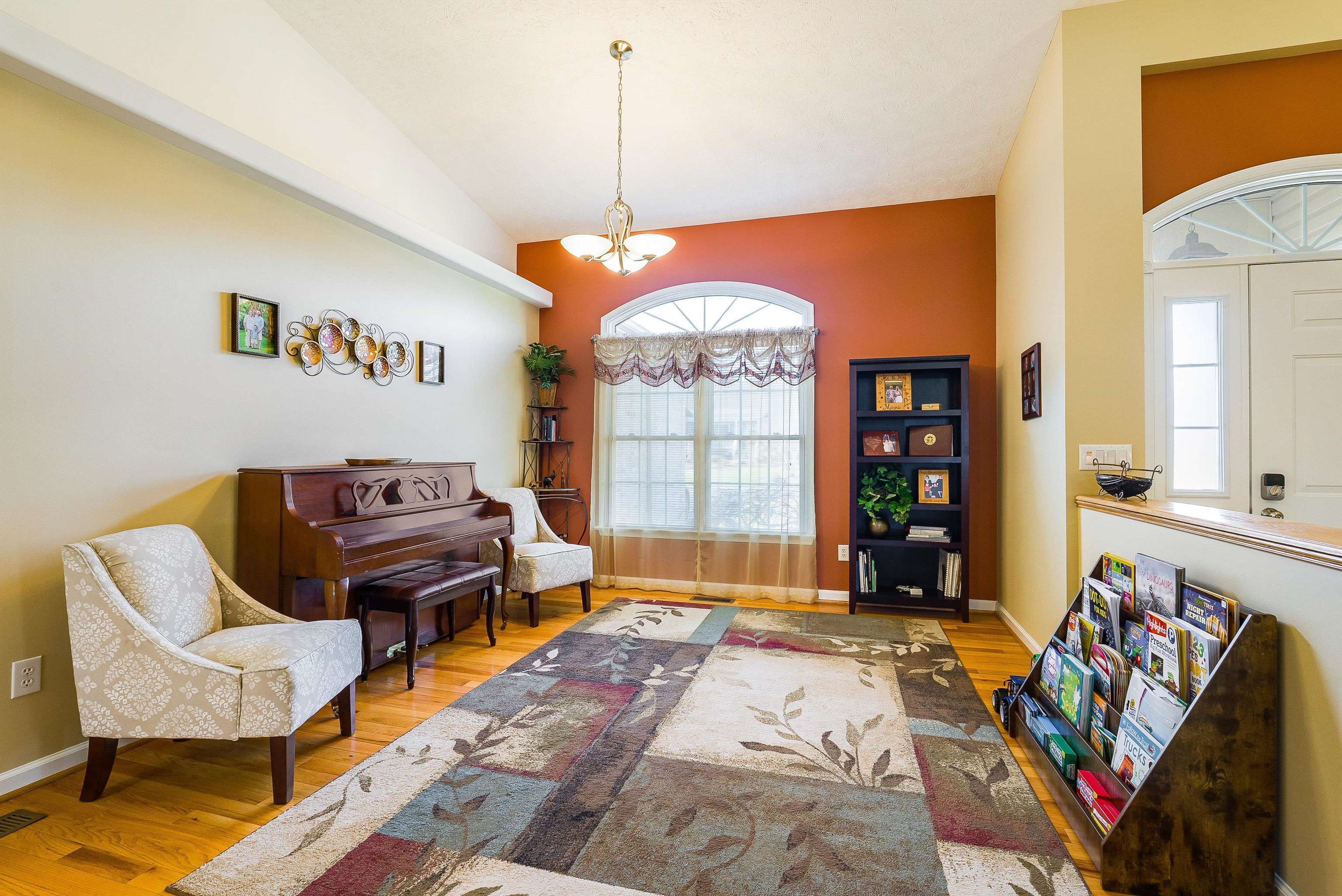 435 THREE LEAGUES RD, MCGAHEYSVILLE, Virginia 22840, 3 Bedrooms Bedrooms, ,2 BathroomsBathrooms,Residential,435 THREE LEAGUES RD,674052 MLS # 674052