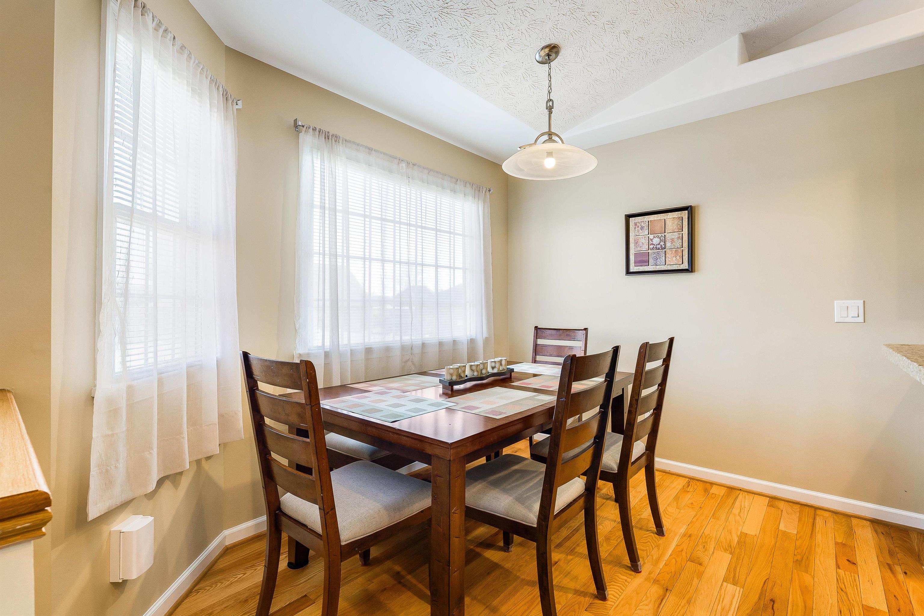 435 THREE LEAGUES RD, MCGAHEYSVILLE, Virginia 22840, 3 Bedrooms Bedrooms, ,2 BathroomsBathrooms,Residential,435 THREE LEAGUES RD,674052 MLS # 674052