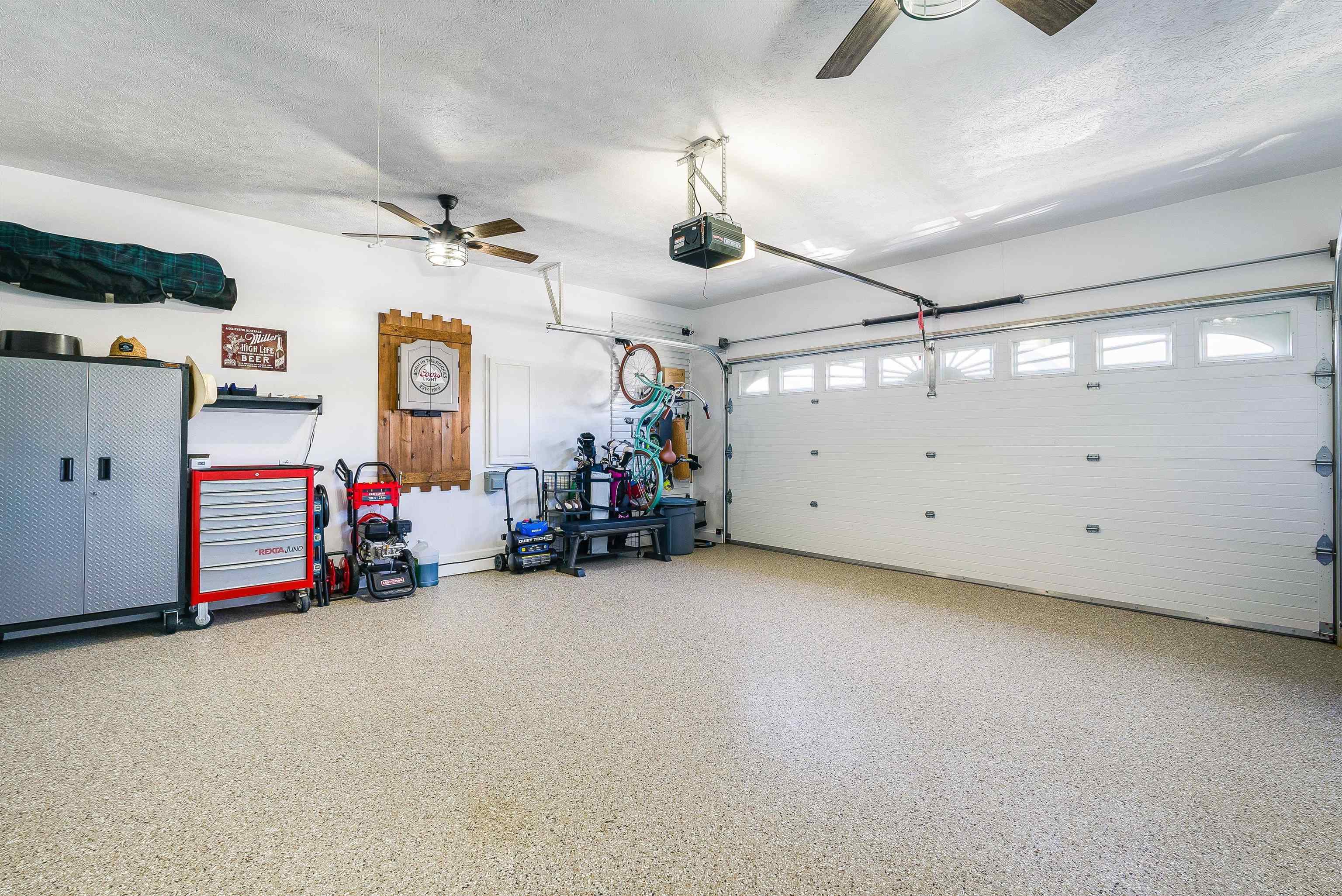 435 THREE LEAGUES RD, MCGAHEYSVILLE, Virginia 22840, 3 Bedrooms Bedrooms, ,2 BathroomsBathrooms,Residential,435 THREE LEAGUES RD,674052 MLS # 674052