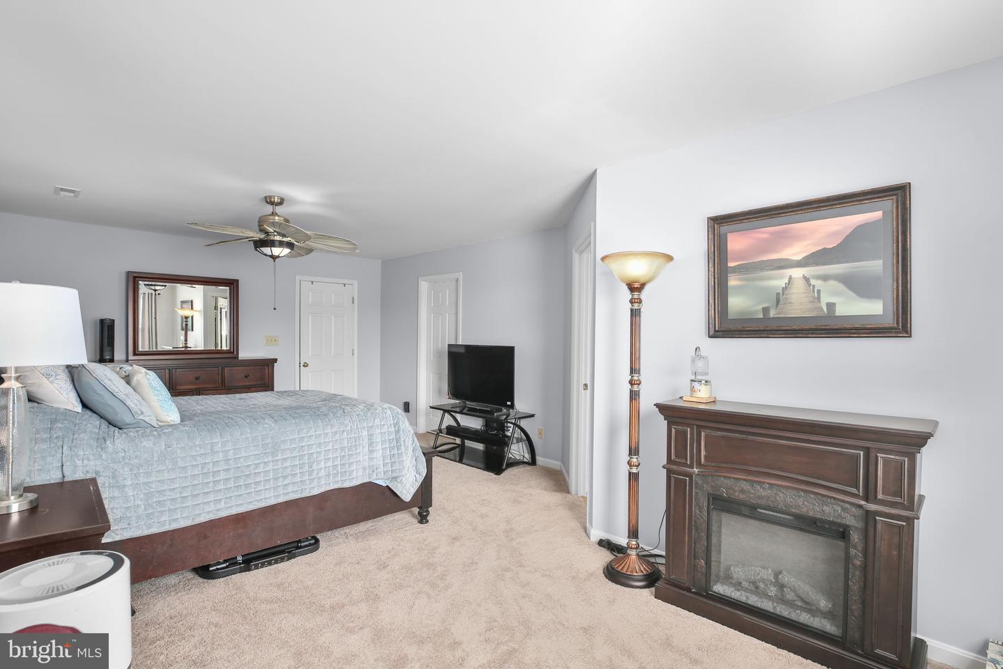 11417 WYTHEVILLE CT, FREDERICKSBURG, Virginia 22407, 3 Bedrooms Bedrooms, ,2 BathroomsBathrooms,Residential,For sale,11417 WYTHEVILLE CT,VASP2039116 MLS # VASP2039116