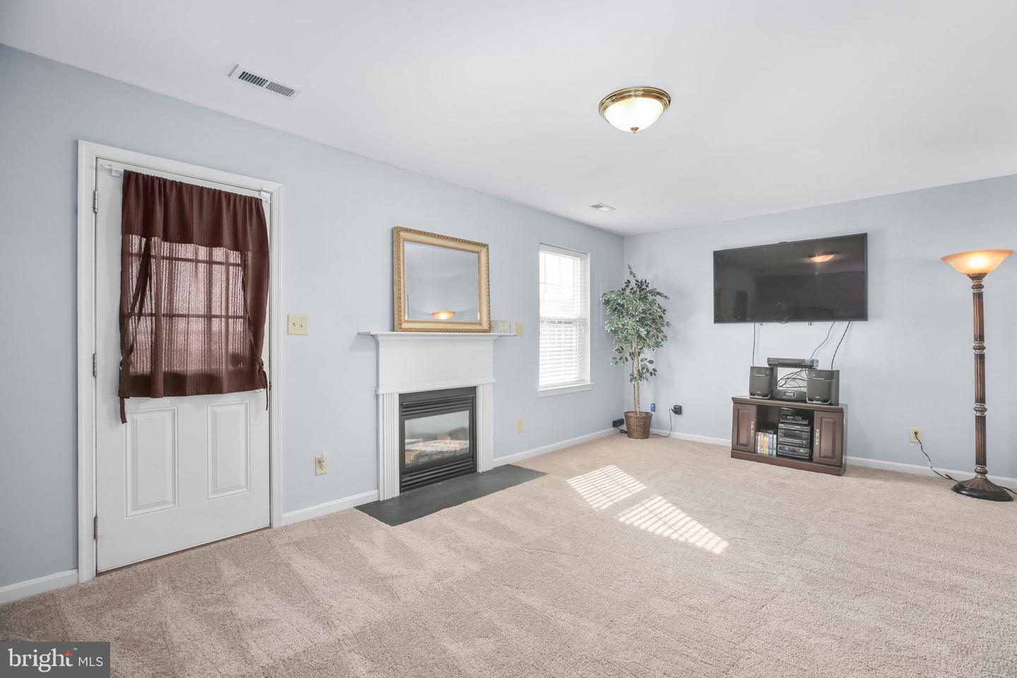 11417 WYTHEVILLE CT, FREDERICKSBURG, Virginia 22407, 3 Bedrooms Bedrooms, ,2 BathroomsBathrooms,Residential,For sale,11417 WYTHEVILLE CT,VASP2039116 MLS # VASP2039116