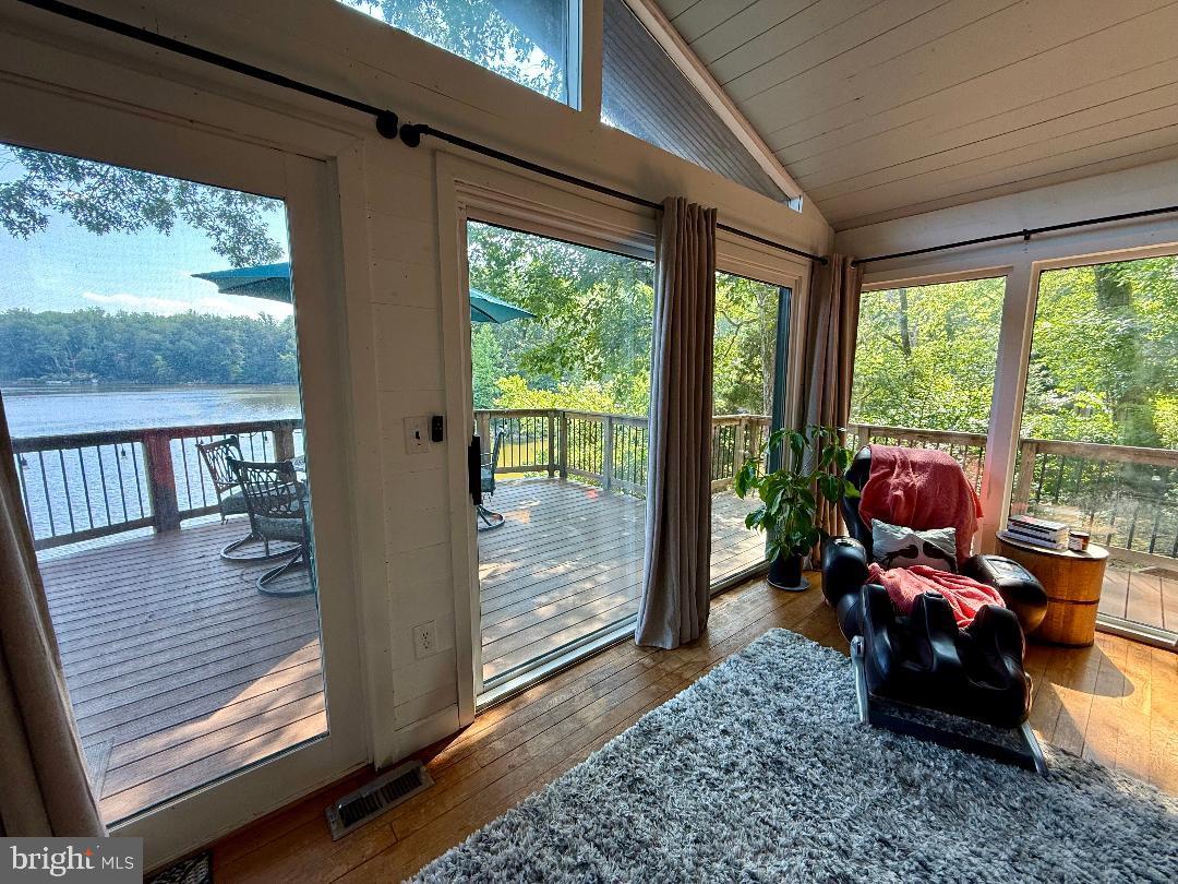 8389 HIGHVIEW ST, MANASSAS, Virginia 20112, 3 Bedrooms Bedrooms, ,2 BathroomsBathrooms,Residential,For sale,8389 HIGHVIEW ST,VAPW2112340 MLS # VAPW2112340