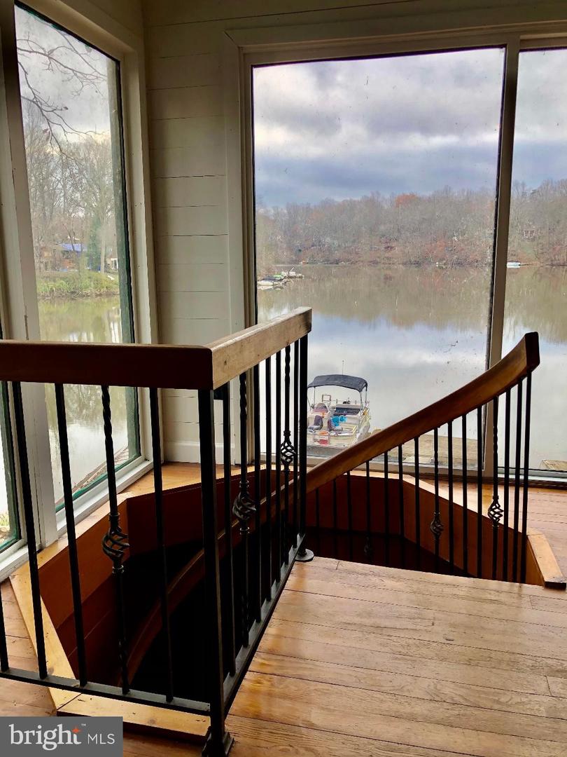 8389 HIGHVIEW ST, MANASSAS, Virginia 20112, 3 Bedrooms Bedrooms, ,2 BathroomsBathrooms,Residential,For sale,8389 HIGHVIEW ST,VAPW2112340 MLS # VAPW2112340