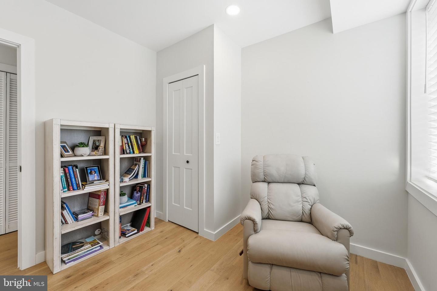 4001 7TH ST NE #4, WASHINGTON, District Of Columbia 20017, 2 Bedrooms Bedrooms, ,1 BathroomBathrooms,Residential,For sale,4001 7TH ST NE #4,DCDC2245848 MLS # DCDC2245848