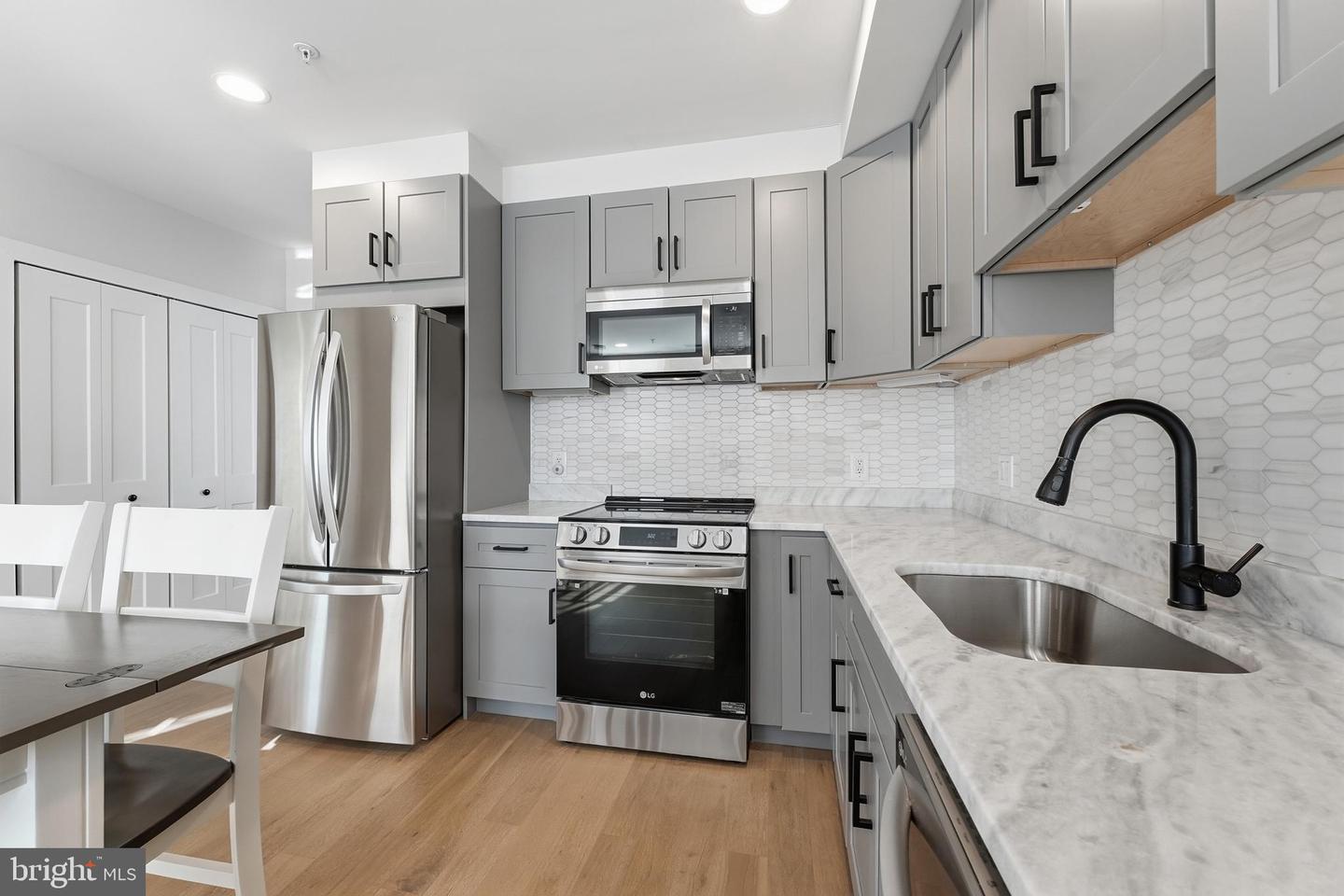 4001 7TH ST NE #4, WASHINGTON, District Of Columbia 20017, 2 Bedrooms Bedrooms, ,1 BathroomBathrooms,Residential,For sale,4001 7TH ST NE #4,DCDC2245848 MLS # DCDC2245848