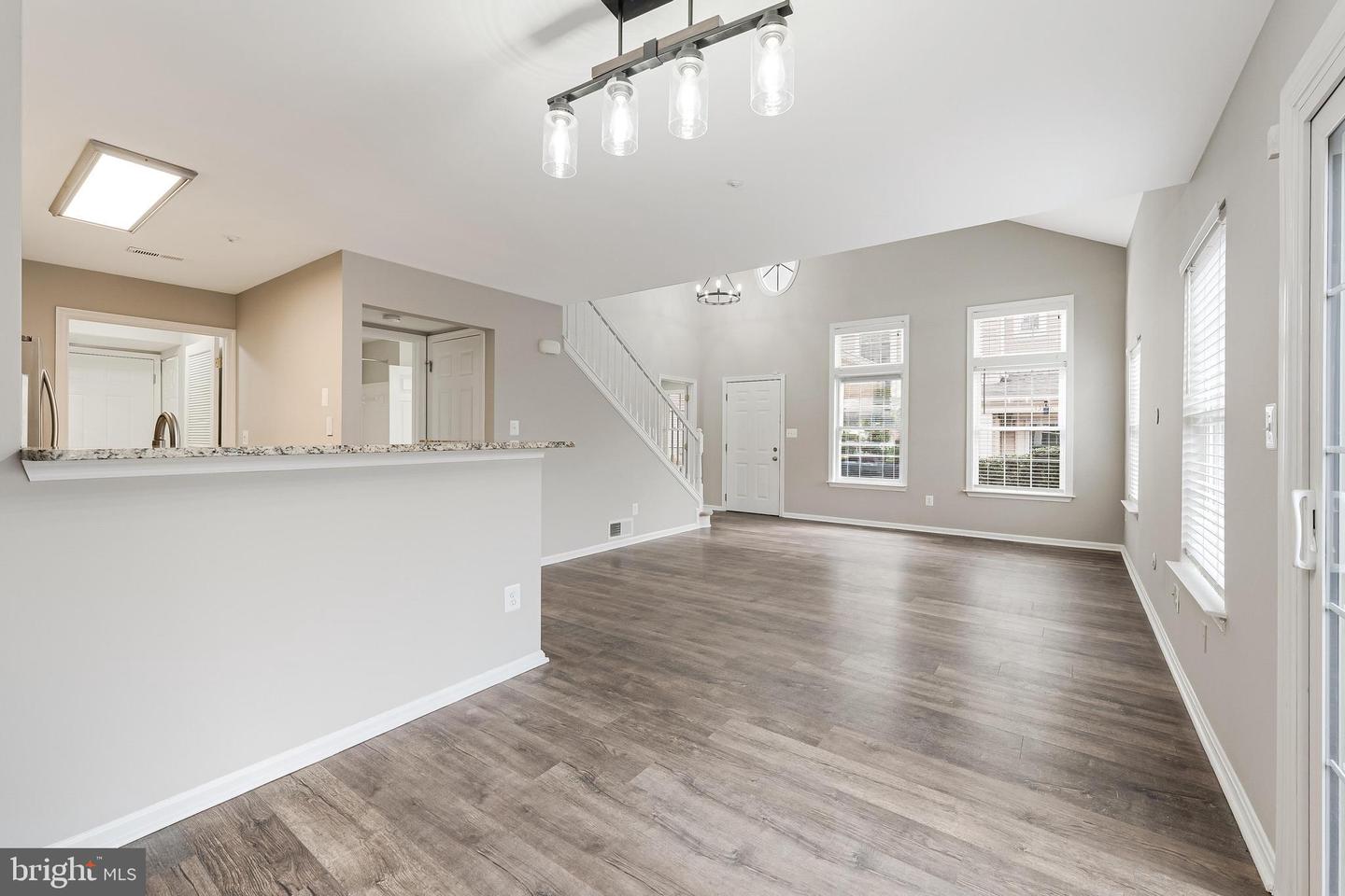 43312 GREYSWALLOW TER, ASHBURN, Virginia 20147, 2 Bedrooms Bedrooms, ,2 BathroomsBathrooms,Residential,For sale,43312 GREYSWALLOW TER,VALO2115782 MLS # VALO2115782