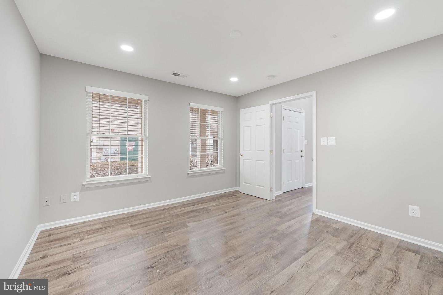 43312 GREYSWALLOW TER, ASHBURN, Virginia 20147, 2 Bedrooms Bedrooms, ,2 BathroomsBathrooms,Residential,For sale,43312 GREYSWALLOW TER,VALO2115782 MLS # VALO2115782