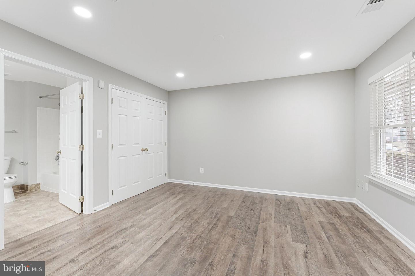 43312 GREYSWALLOW TER, ASHBURN, Virginia 20147, 2 Bedrooms Bedrooms, ,2 BathroomsBathrooms,Residential,For sale,43312 GREYSWALLOW TER,VALO2115782 MLS # VALO2115782