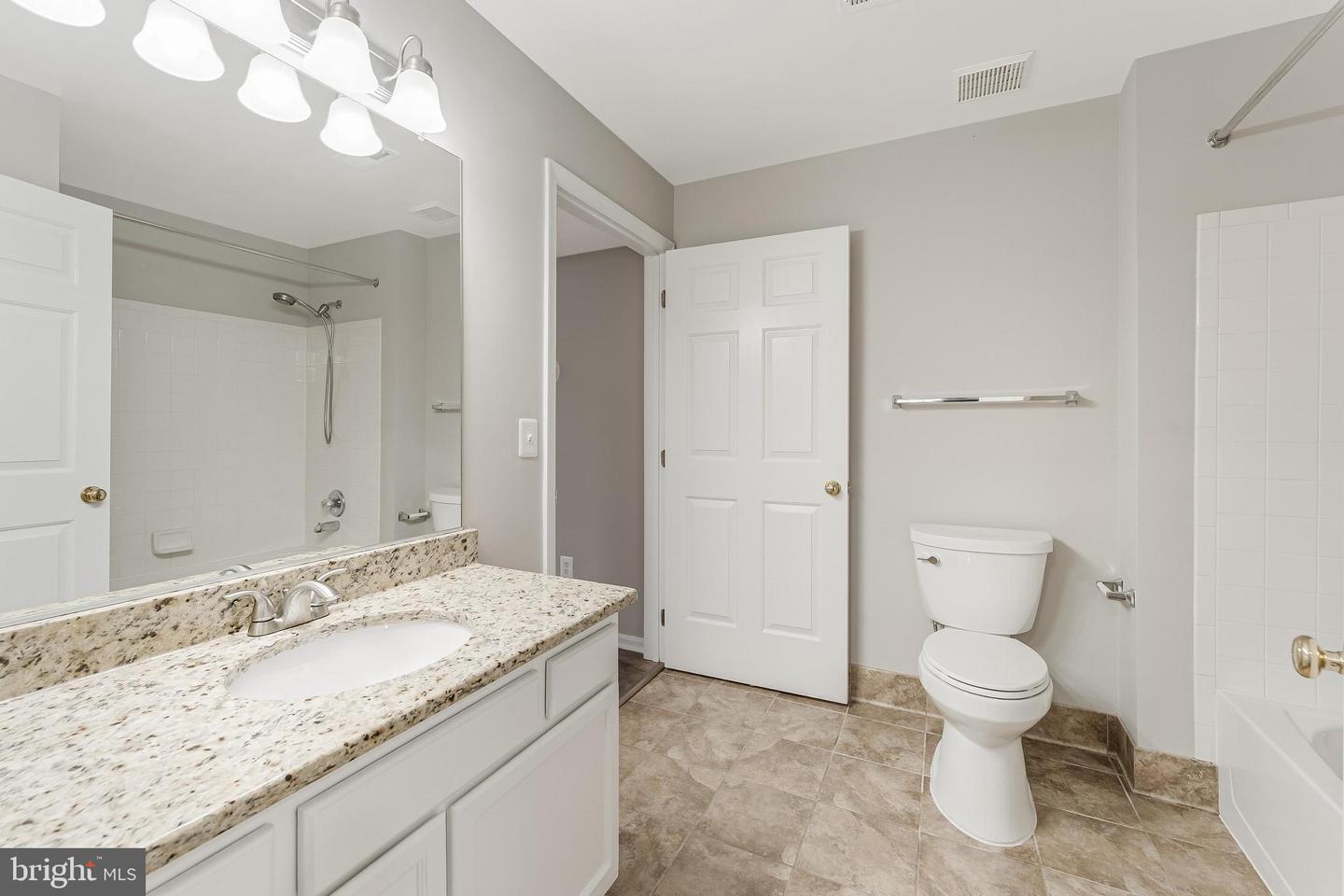 43312 GREYSWALLOW TER, ASHBURN, Virginia 20147, 2 Bedrooms Bedrooms, ,2 BathroomsBathrooms,Residential,For sale,43312 GREYSWALLOW TER,VALO2115782 MLS # VALO2115782