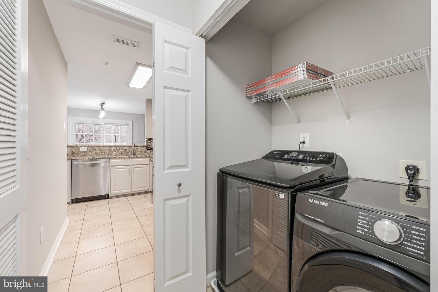 43312 GREYSWALLOW TER, ASHBURN, Virginia 20147, 2 Bedrooms Bedrooms, ,2 BathroomsBathrooms,Residential,For sale,43312 GREYSWALLOW TER,VALO2115782 MLS # VALO2115782