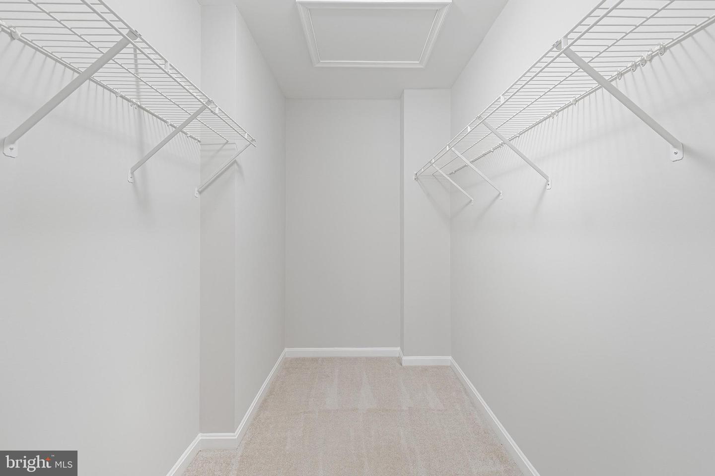 43312 GREYSWALLOW TER, ASHBURN, Virginia 20147, 2 Bedrooms Bedrooms, ,2 BathroomsBathrooms,Residential,For sale,43312 GREYSWALLOW TER,VALO2115782 MLS # VALO2115782