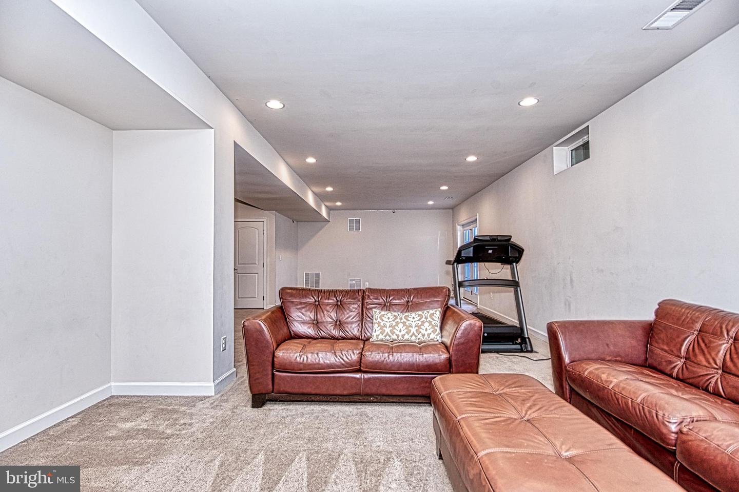 41514 CARRIAGE HORSE DR, ALDIE, Virginia 20105, 5 Bedrooms Bedrooms, ,3 BathroomsBathrooms,Residential,For sale,41514 CARRIAGE HORSE DR,VALO2115868 MLS # VALO2115868 41514 CARRIAGE HORSE DR, ALDIE, Virginia 20105, 5 Bedrooms Bedrooms, ,3 BathroomsBathrooms,Residential,For sale,41514 CARRIAGE HORSE DR,VALO2115868 MLS # VALO2115868