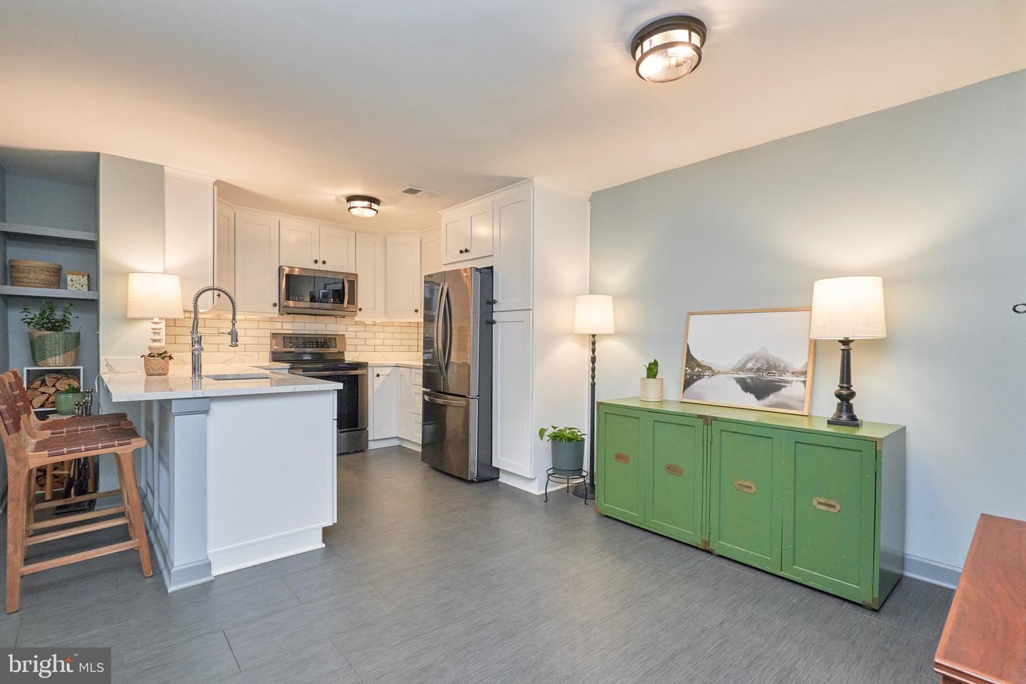 11703-C SUMMERCHASE CIR, RESTON, Virginia 20194, 1 Bedroom Bedrooms, ,1 BathroomBathrooms,Residential,For sale,11703-C SUMMERCHASE CIR,VAFX2291004 MLS # VAFX2291004