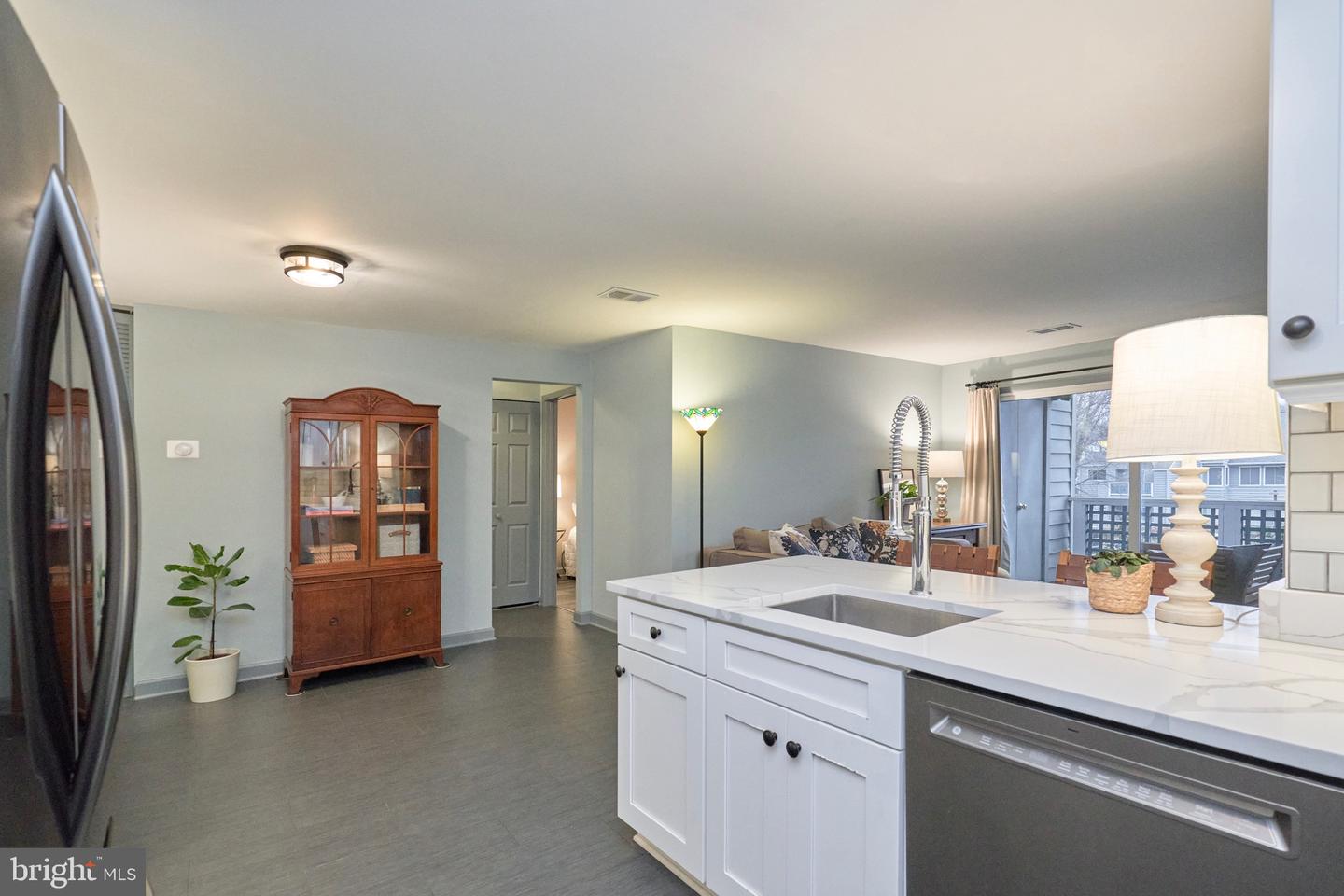 11703-C SUMMERCHASE CIR, RESTON, Virginia 20194, 1 Bedroom Bedrooms, ,1 BathroomBathrooms,Residential,For sale,11703-C SUMMERCHASE CIR,VAFX2291004 MLS # VAFX2291004