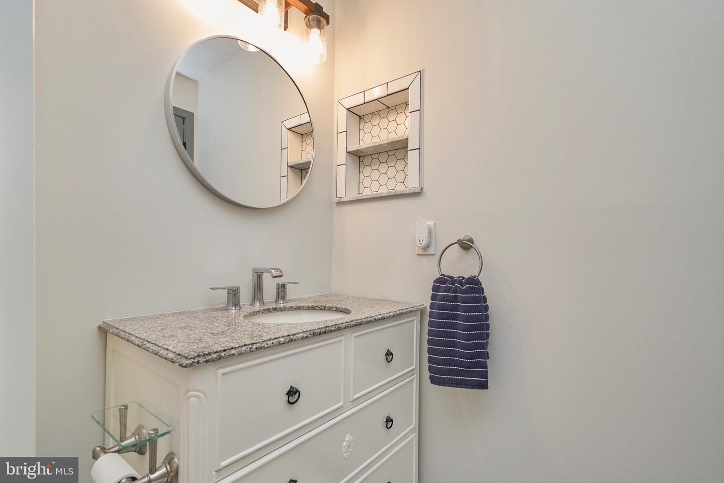 11703-C SUMMERCHASE CIR, RESTON, Virginia 20194, 1 Bedroom Bedrooms, ,1 BathroomBathrooms,Residential,For sale,11703-C SUMMERCHASE CIR,VAFX2291004 MLS # VAFX2291004