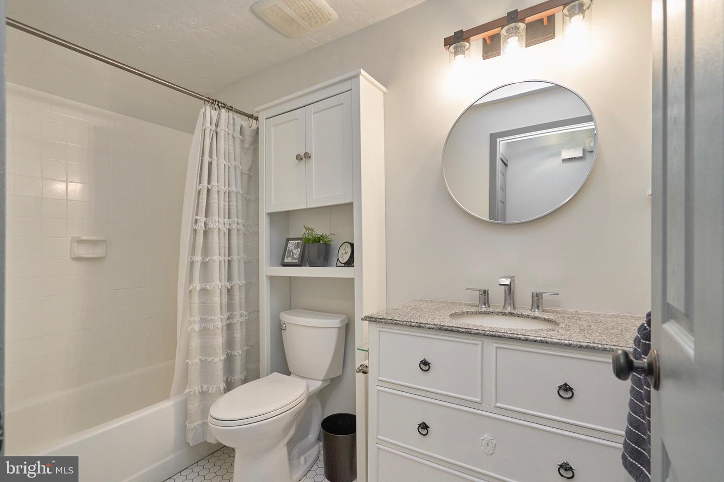 11703-C SUMMERCHASE CIR, RESTON, Virginia 20194, 1 Bedroom Bedrooms, ,1 BathroomBathrooms,Residential,For sale,11703-C SUMMERCHASE CIR,VAFX2291004 MLS # VAFX2291004