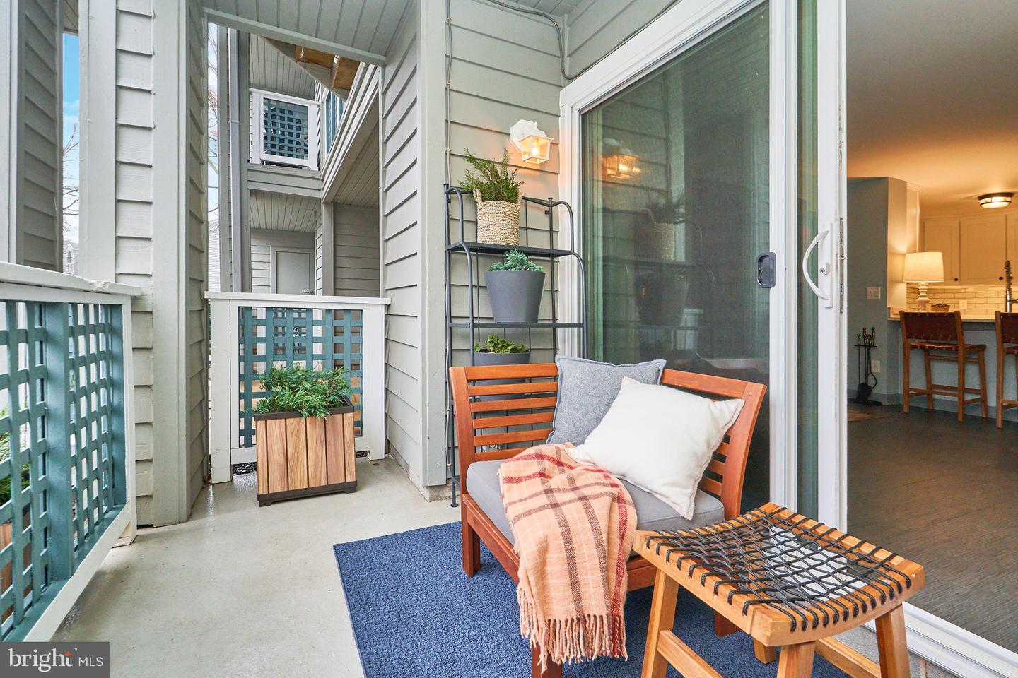 11703-C SUMMERCHASE CIR, RESTON, Virginia 20194, 1 Bedroom Bedrooms, ,1 BathroomBathrooms,Residential,For sale,11703-C SUMMERCHASE CIR,VAFX2291004 MLS # VAFX2291004