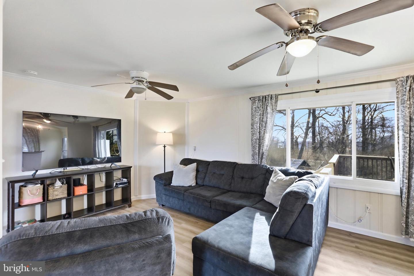 746 BIFROST WAY, LINDEN, Virginia 22642, 3 Bedrooms Bedrooms, ,1 BathroomBathrooms,Residential,For sale,746 BIFROST WAY,VAWR2013416 MLS # VAWR2013416