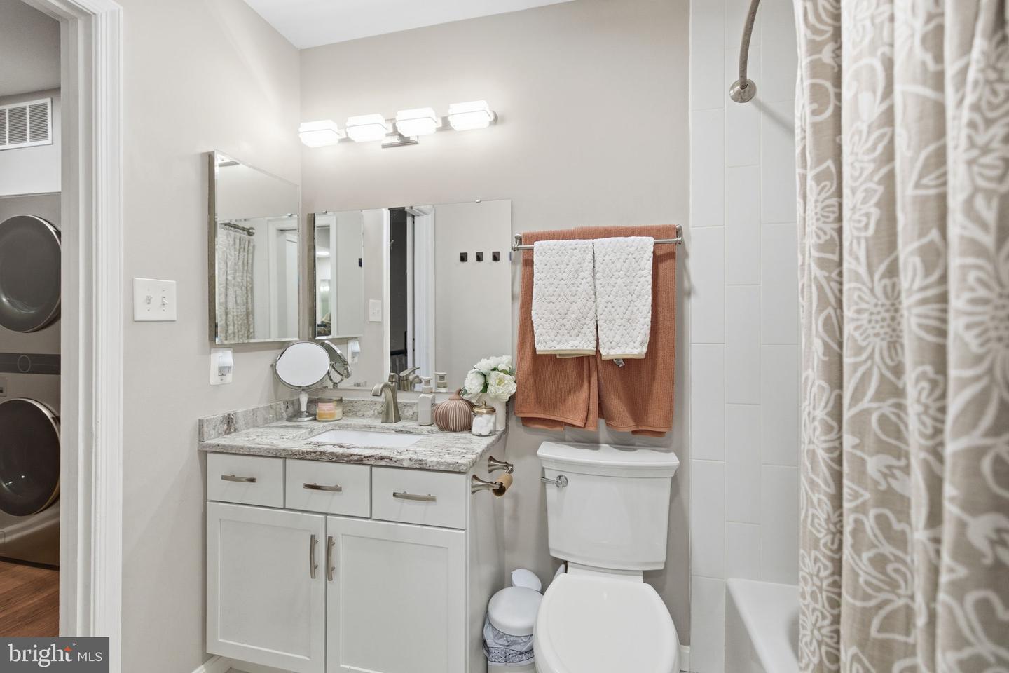 2568-B S ARLINGTON MILL DR #B, ARLINGTON, Virginia 22206, 2 Bedrooms Bedrooms, ,1 BathroomBathrooms,Residential,For sale,2568-B S ARLINGTON MILL DR #B,VAAR2069056 MLS # VAAR2069056