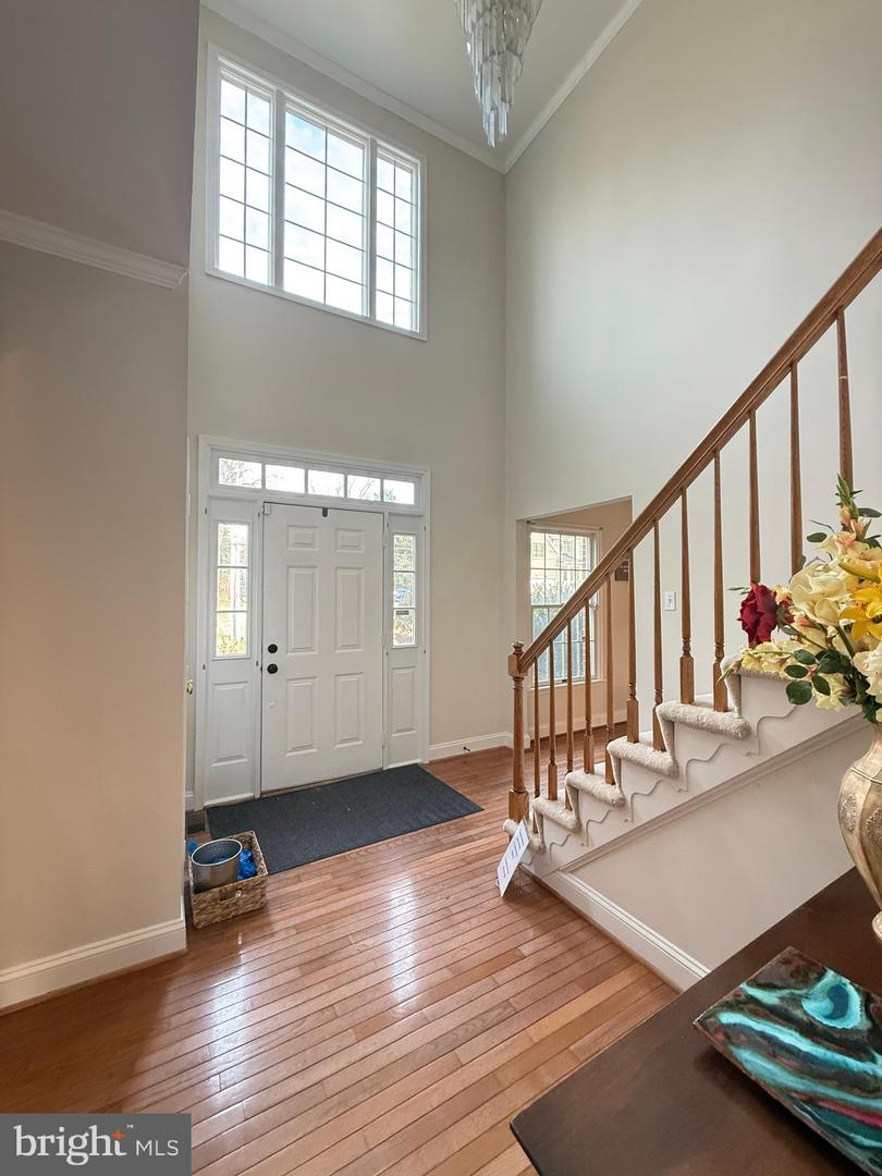 1742 VALLEY AVE, MCLEAN, Virginia 22101, 6 Bedrooms Bedrooms, ,4 BathroomsBathrooms,Residential,For sale,1742 VALLEY AVE,VAFX2291738 MLS # VAFX2291738