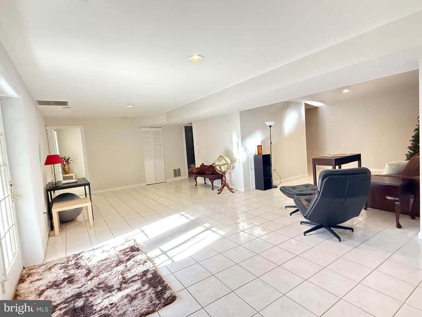 1742 VALLEY AVE, MCLEAN, Virginia 22101, 6 Bedrooms Bedrooms, ,4 BathroomsBathrooms,Residential,For sale,1742 VALLEY AVE,VAFX2291738 MLS # VAFX2291738