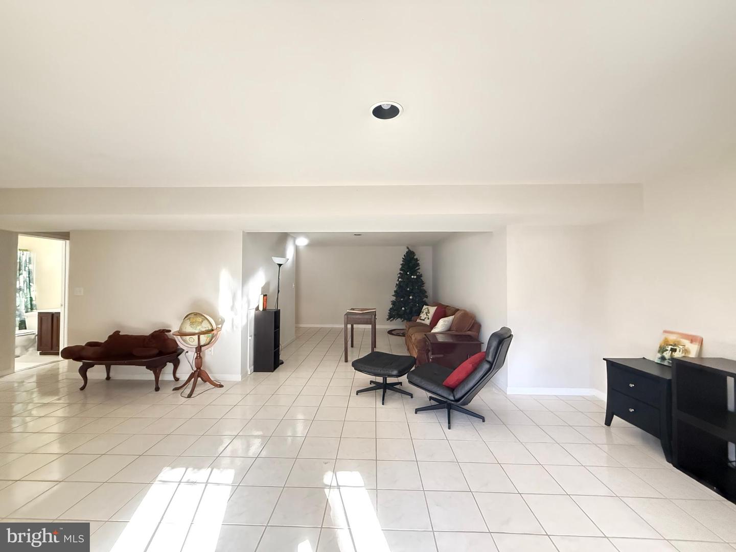 1742 VALLEY AVE, MCLEAN, Virginia 22101, 6 Bedrooms Bedrooms, ,4 BathroomsBathrooms,Residential,For sale,1742 VALLEY AVE,VAFX2291738 MLS # VAFX2291738