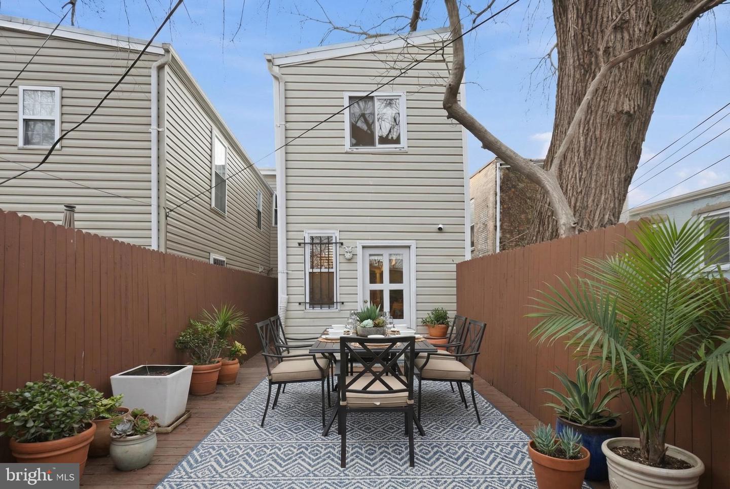 1525 6TH ST NW, WASHINGTON, District Of Columbia 20001, 3 Bedrooms Bedrooms, ,2 BathroomsBathrooms,Residential,For sale,1525 6TH ST NW,DCDC2246900 MLS # DCDC2246900