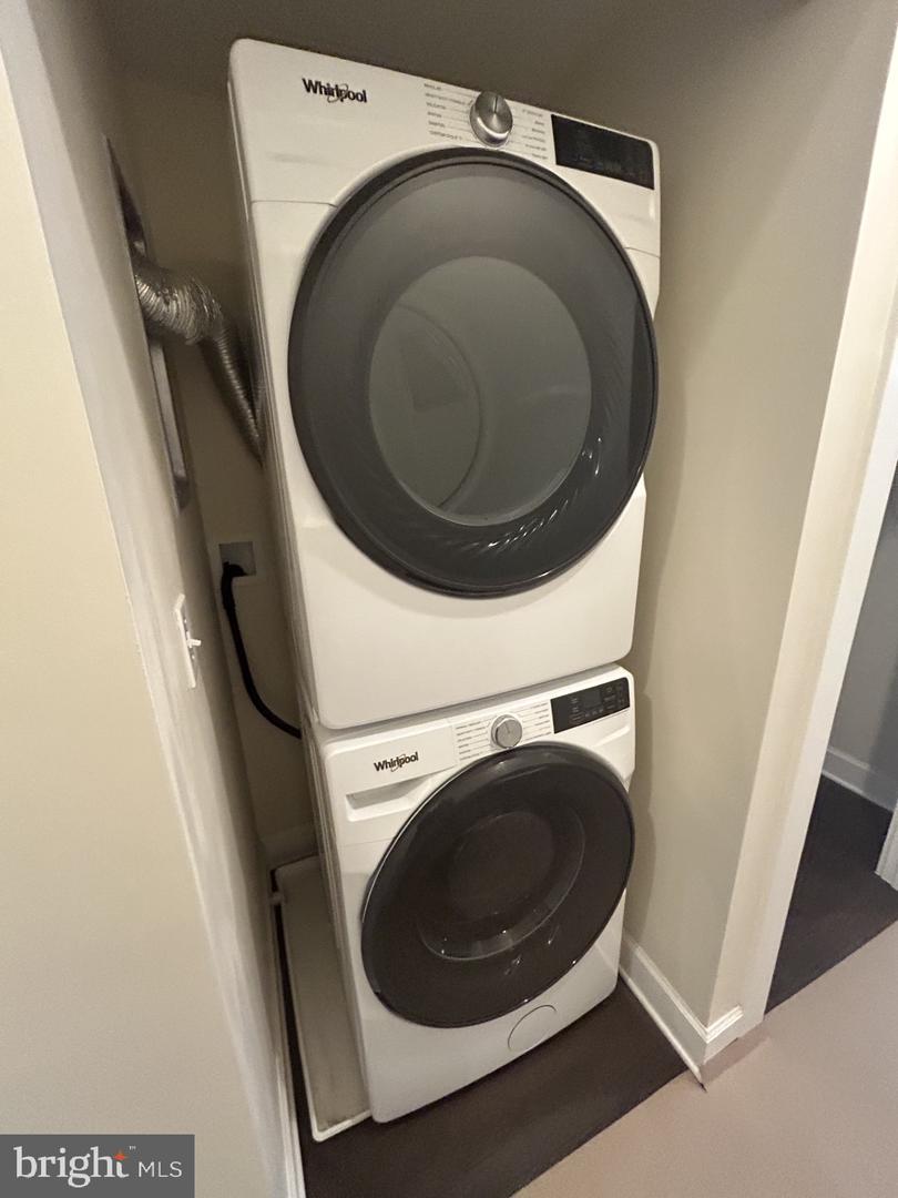 1314 CONSTITUTION AVE NE #2, WASHINGTON, District Of Columbia 20002, 2 Bedrooms Bedrooms, ,1 BathroomBathrooms,Residential,For sale,1314 CONSTITUTION AVE NE #2,DCDC2246960 MLS # DCDC2246960