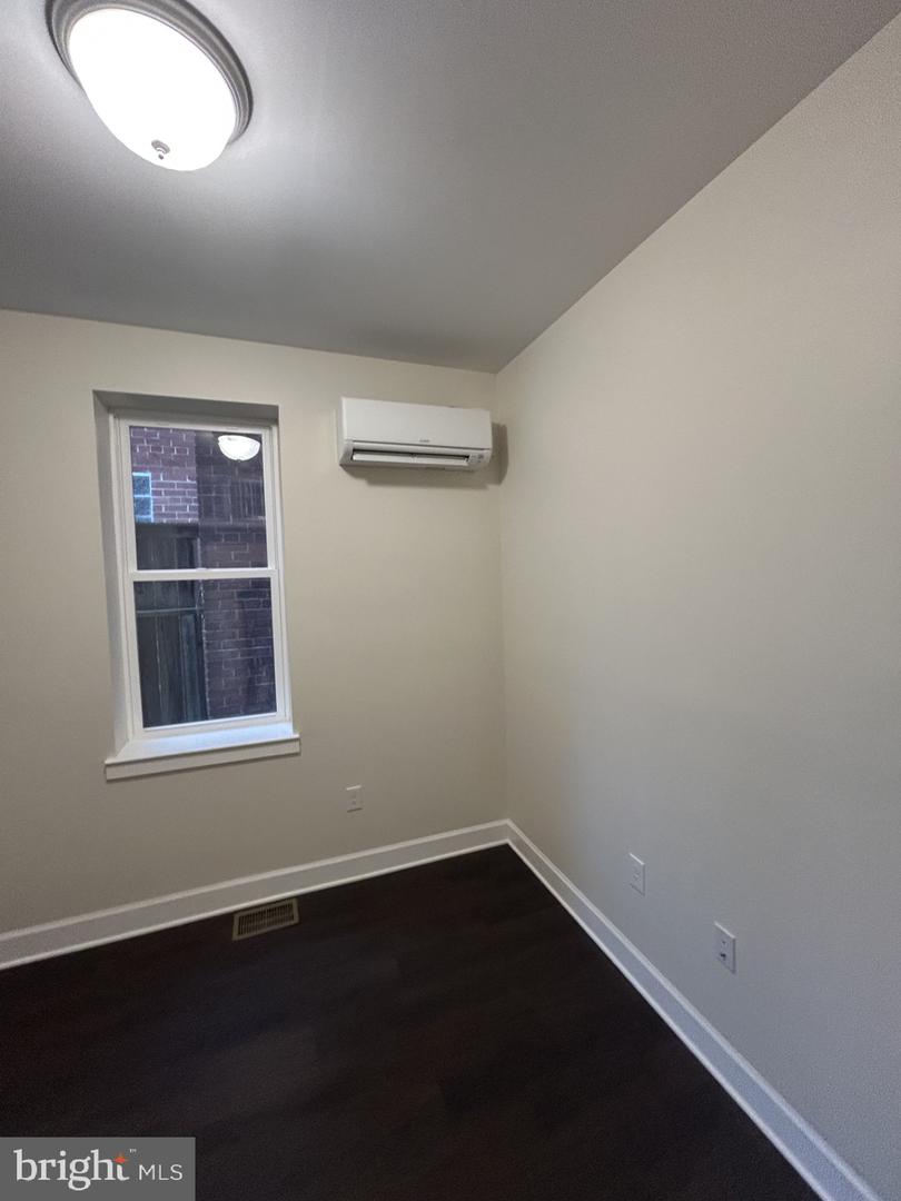 1314 CONSTITUTION AVE NE #2, WASHINGTON, District Of Columbia 20002, 2 Bedrooms Bedrooms, ,1 BathroomBathrooms,Residential,For sale,1314 CONSTITUTION AVE NE #2,DCDC2246960 MLS # DCDC2246960