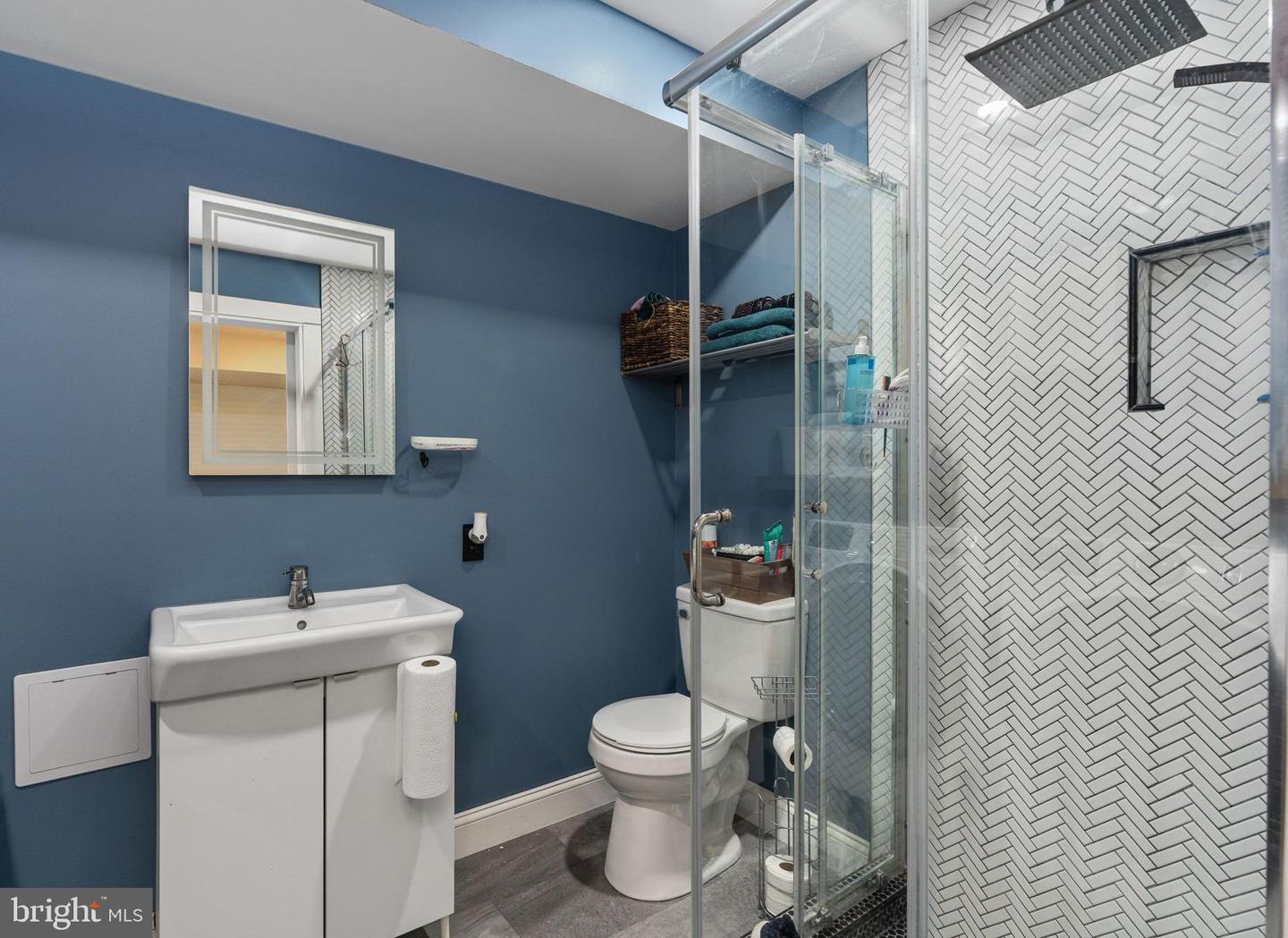 3663 STEWART LN, DUMFRIES, Virginia 22026, 4 Bedrooms Bedrooms, ,3 BathroomsBathrooms,Residential,For sale,3663 STEWART LN,VAPW2112876 MLS # VAPW2112876