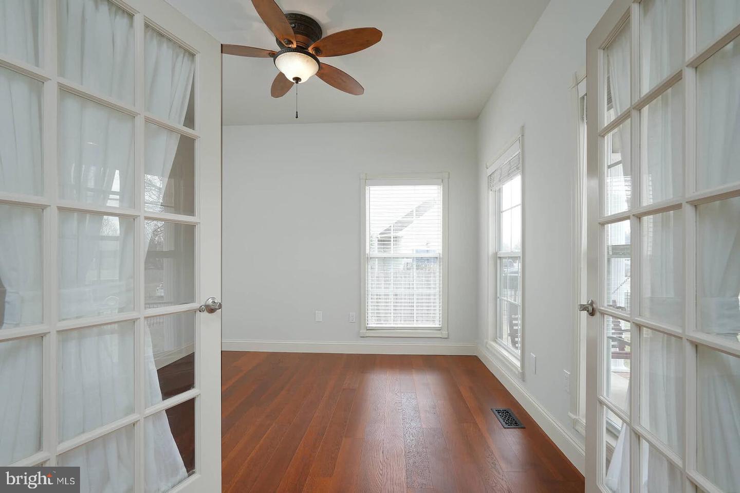 11407 CHANCELLOR PARK DR, FREDERICKSBURG, Virginia 22407, 4 Bedrooms Bedrooms, ,2 BathroomsBathrooms,Residential,For sale,11407 CHANCELLOR PARK DR,VASP2039410 MLS # VASP2039410