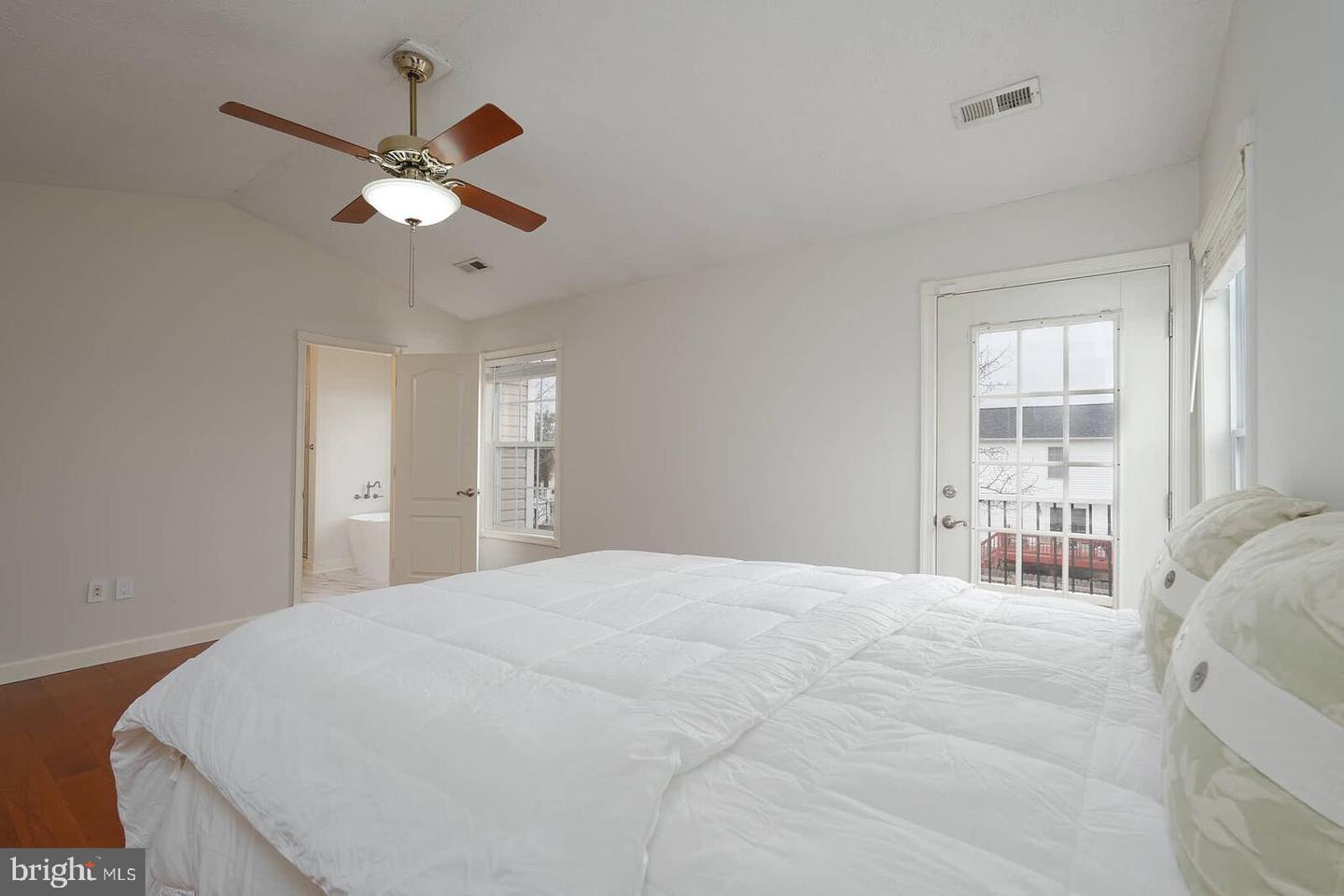 11407 CHANCELLOR PARK DR, FREDERICKSBURG, Virginia 22407, 4 Bedrooms Bedrooms, ,2 BathroomsBathrooms,Residential,For sale,11407 CHANCELLOR PARK DR,VASP2039410 MLS # VASP2039410