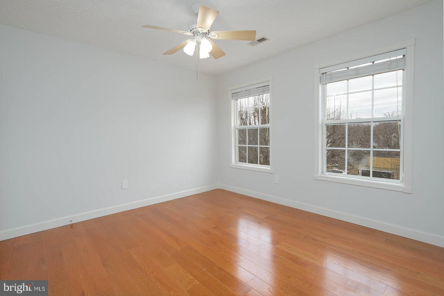 11407 CHANCELLOR PARK DR, FREDERICKSBURG, Virginia 22407, 4 Bedrooms Bedrooms, ,2 BathroomsBathrooms,Residential,For sale,11407 CHANCELLOR PARK DR,VASP2039410 MLS # VASP2039410