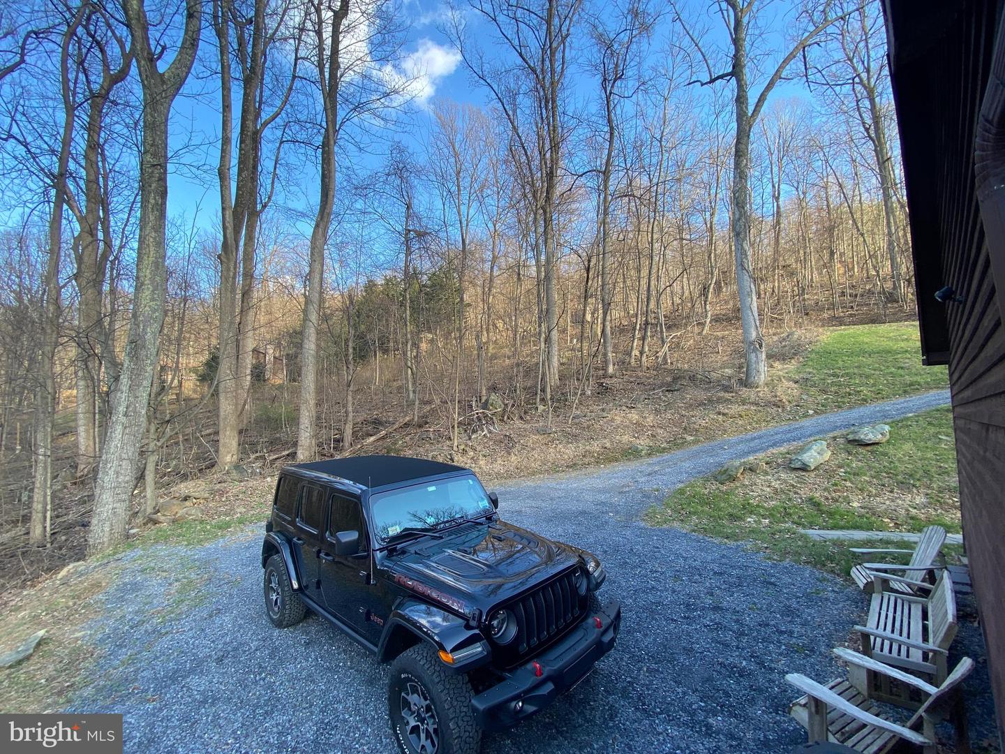 397 PARKSIDE RD, LINDEN, Virginia 22642, 3 Bedrooms Bedrooms, ,2 BathroomsBathrooms,Residential,For sale,397 PARKSIDE RD,VAWR2013474 MLS # VAWR2013474